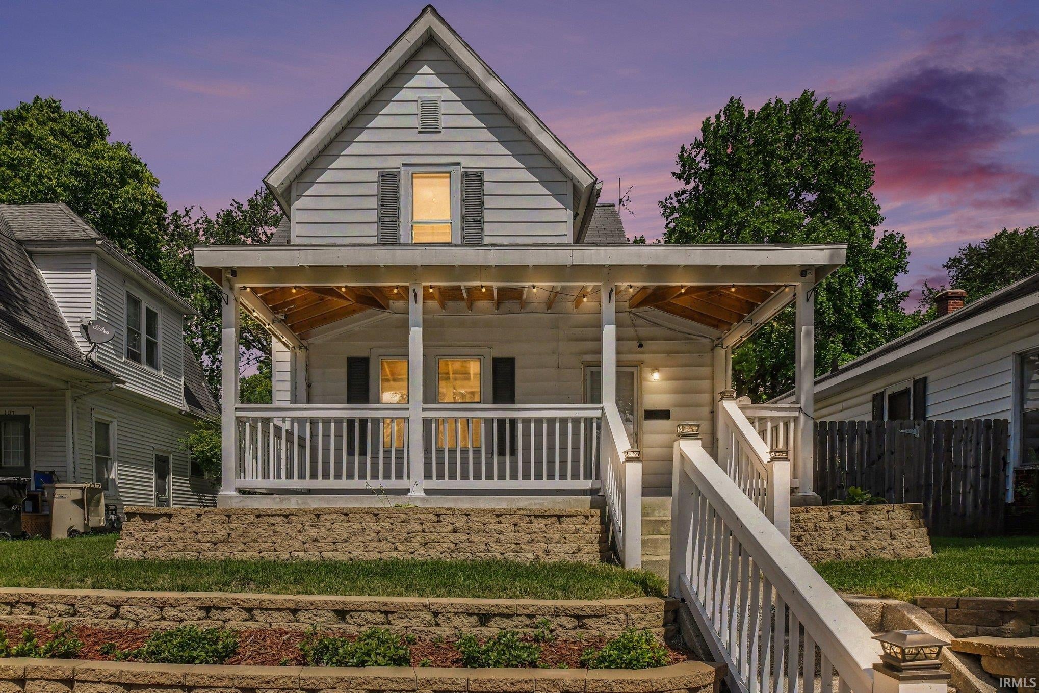 1119 E Bowman Street — photo
