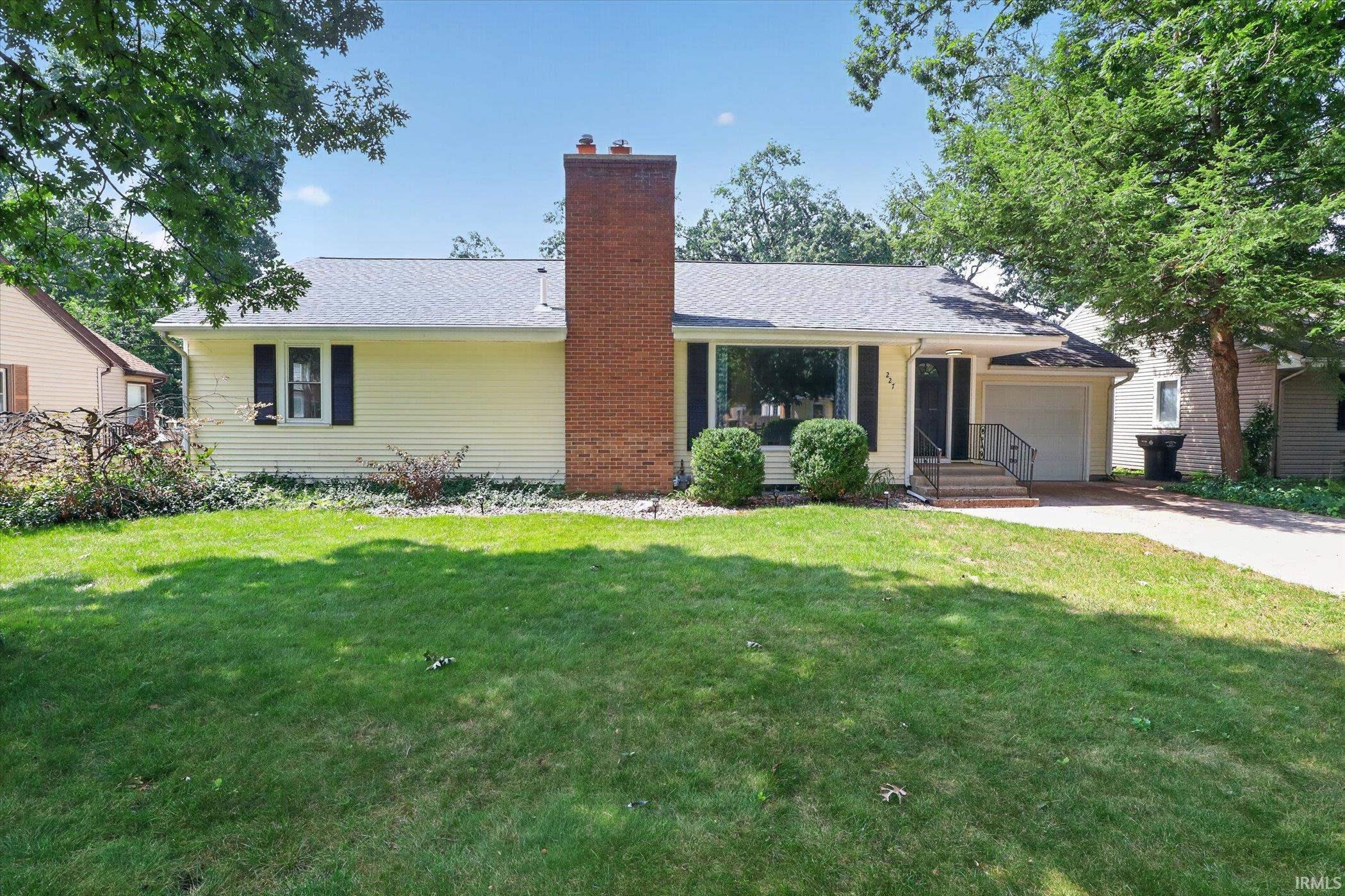 227 Devonshire Drive — photo