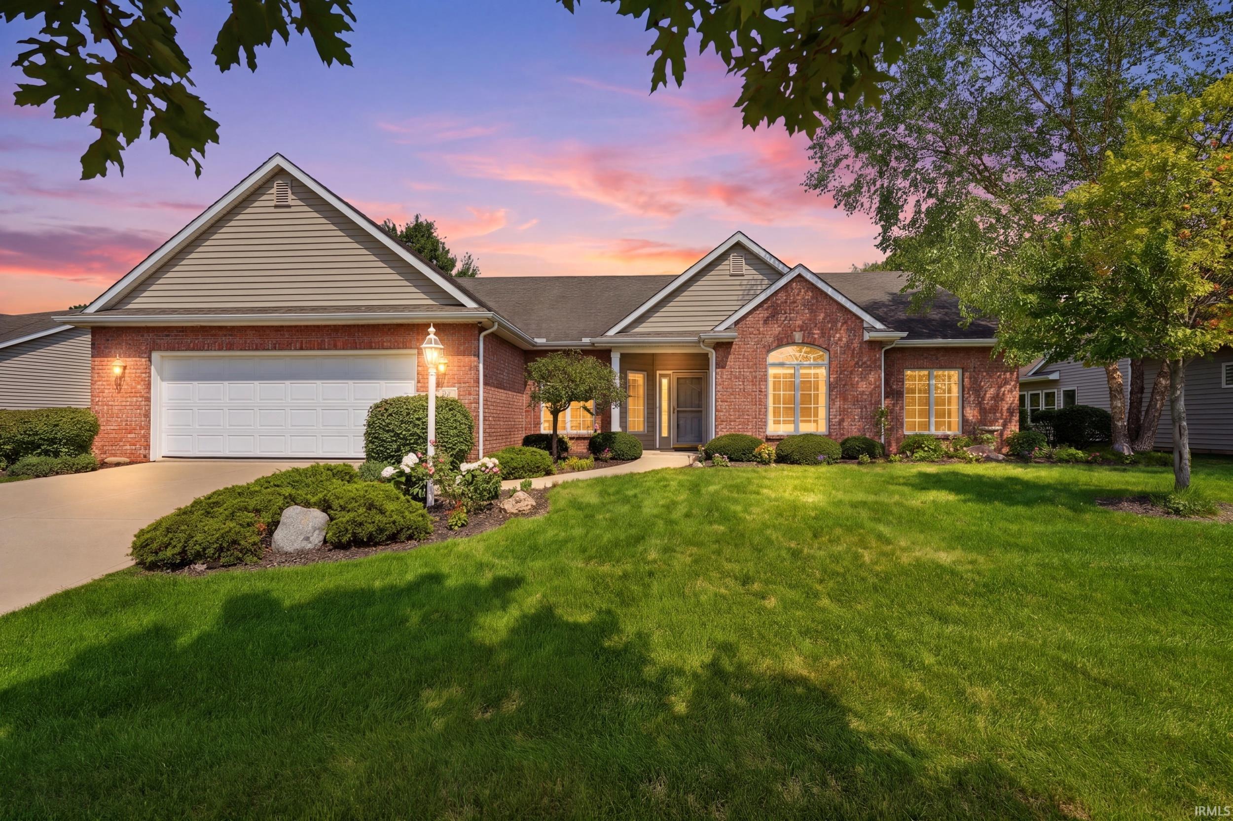 4111 Foxknoll Cove — photo