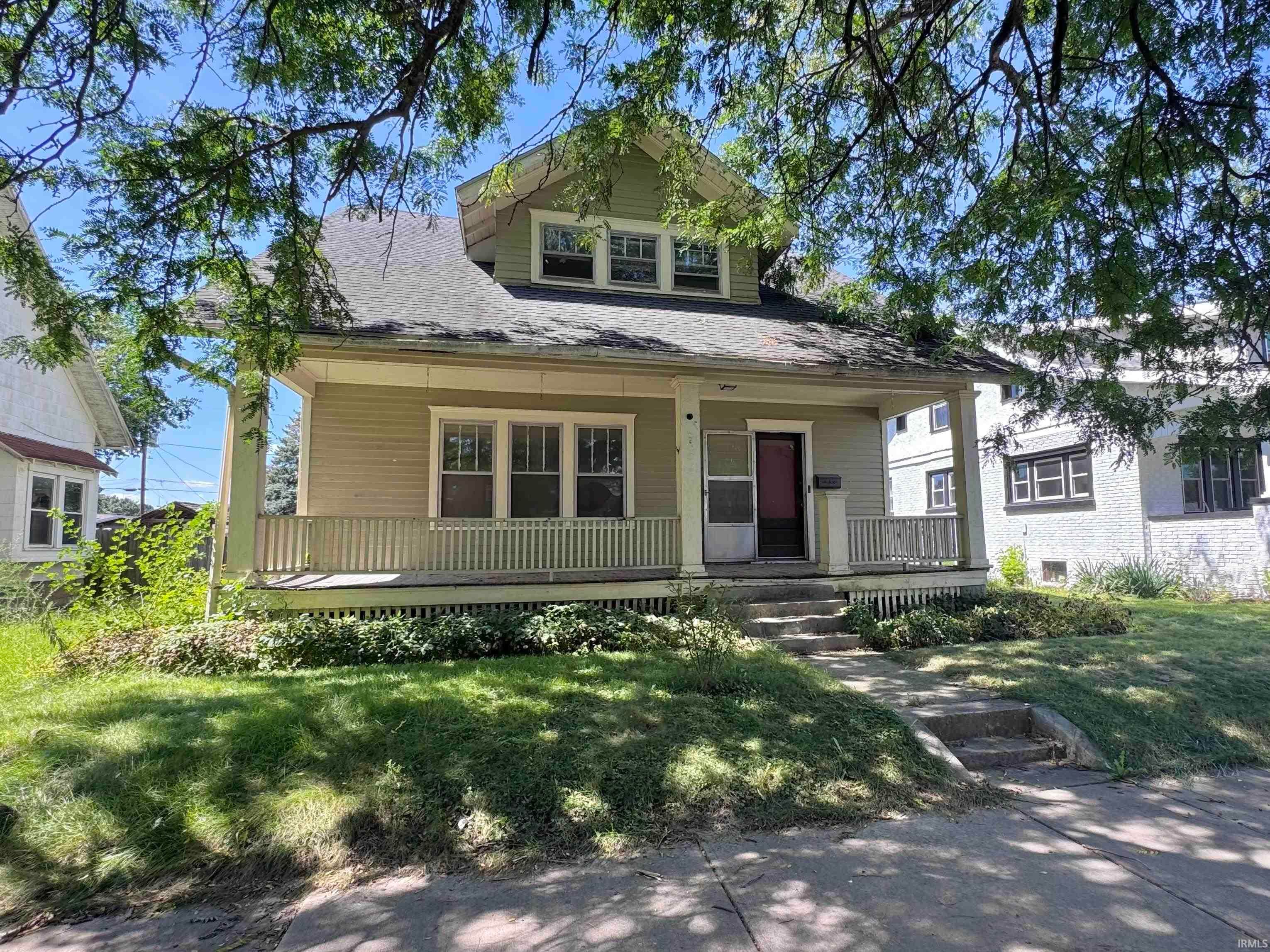 1207 S Washington Street — photo