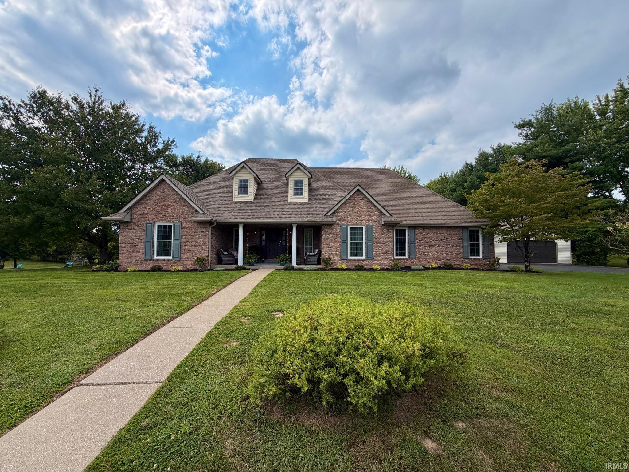 307 Glenview Drive — photo