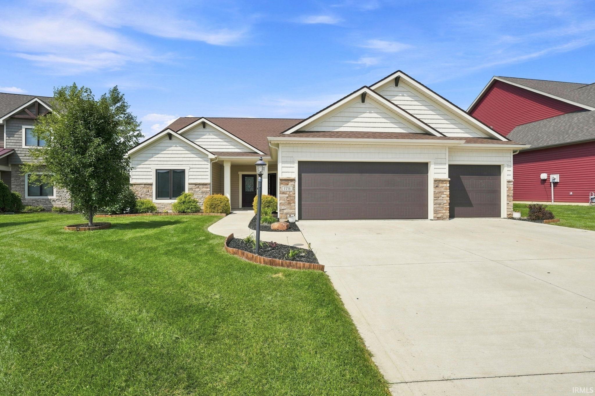 178 Begonia Court — photo