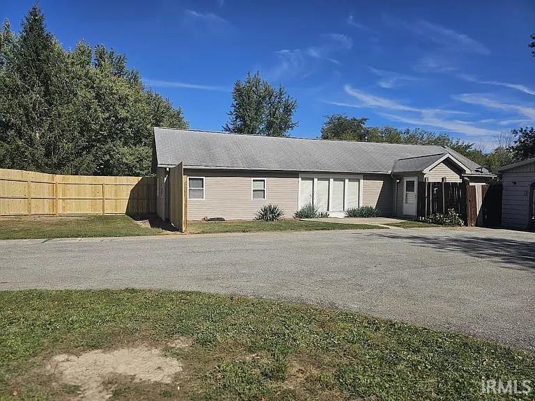 1019 W 150 N — photo