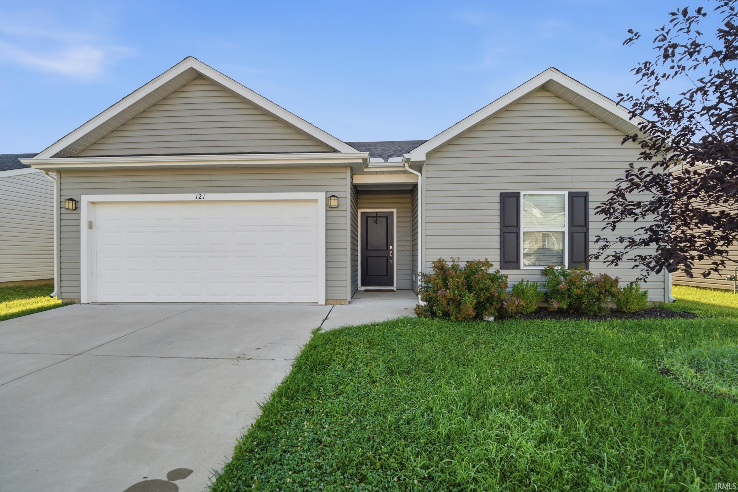 121 Wadsworth Court — photo