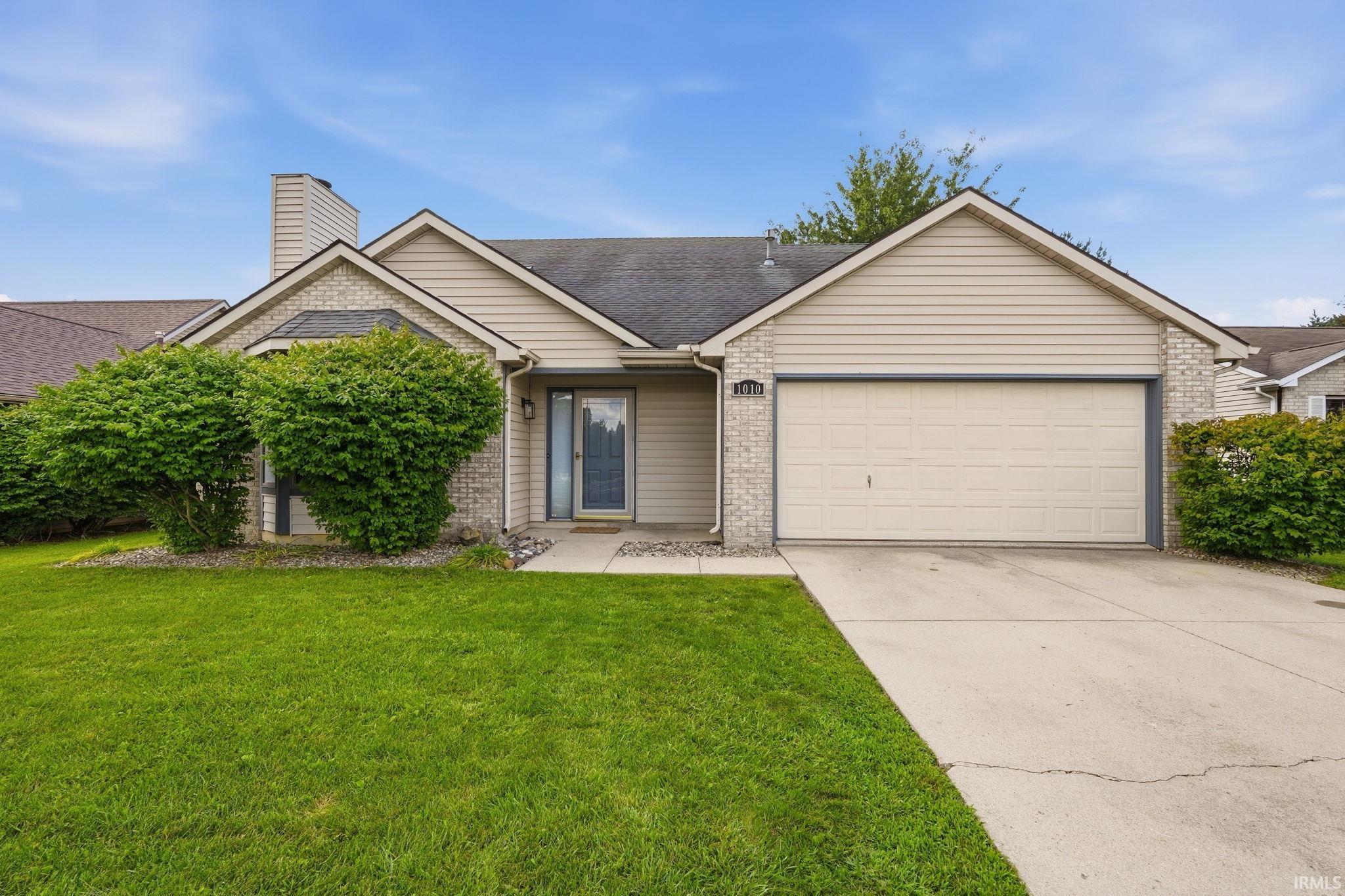 1010 Autumn Ridge Lane — photo
