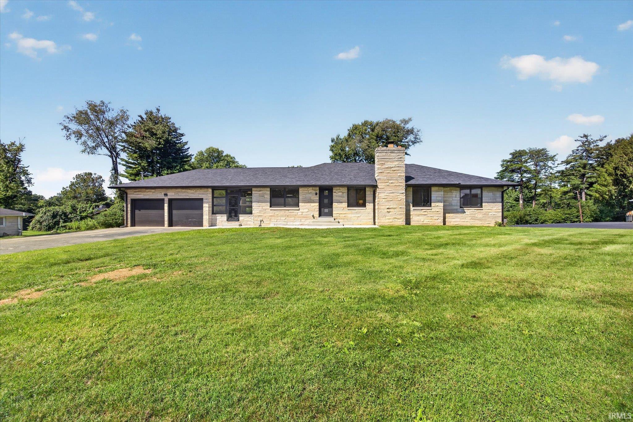 2411 N Barbara Drive — photo