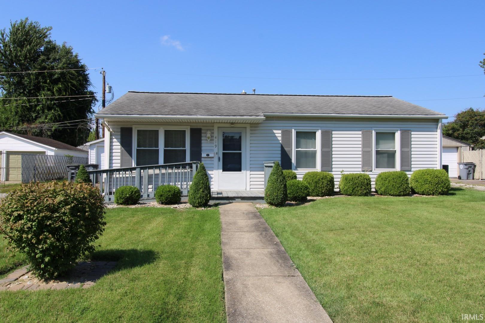 419 Greenleaf Drive — photo