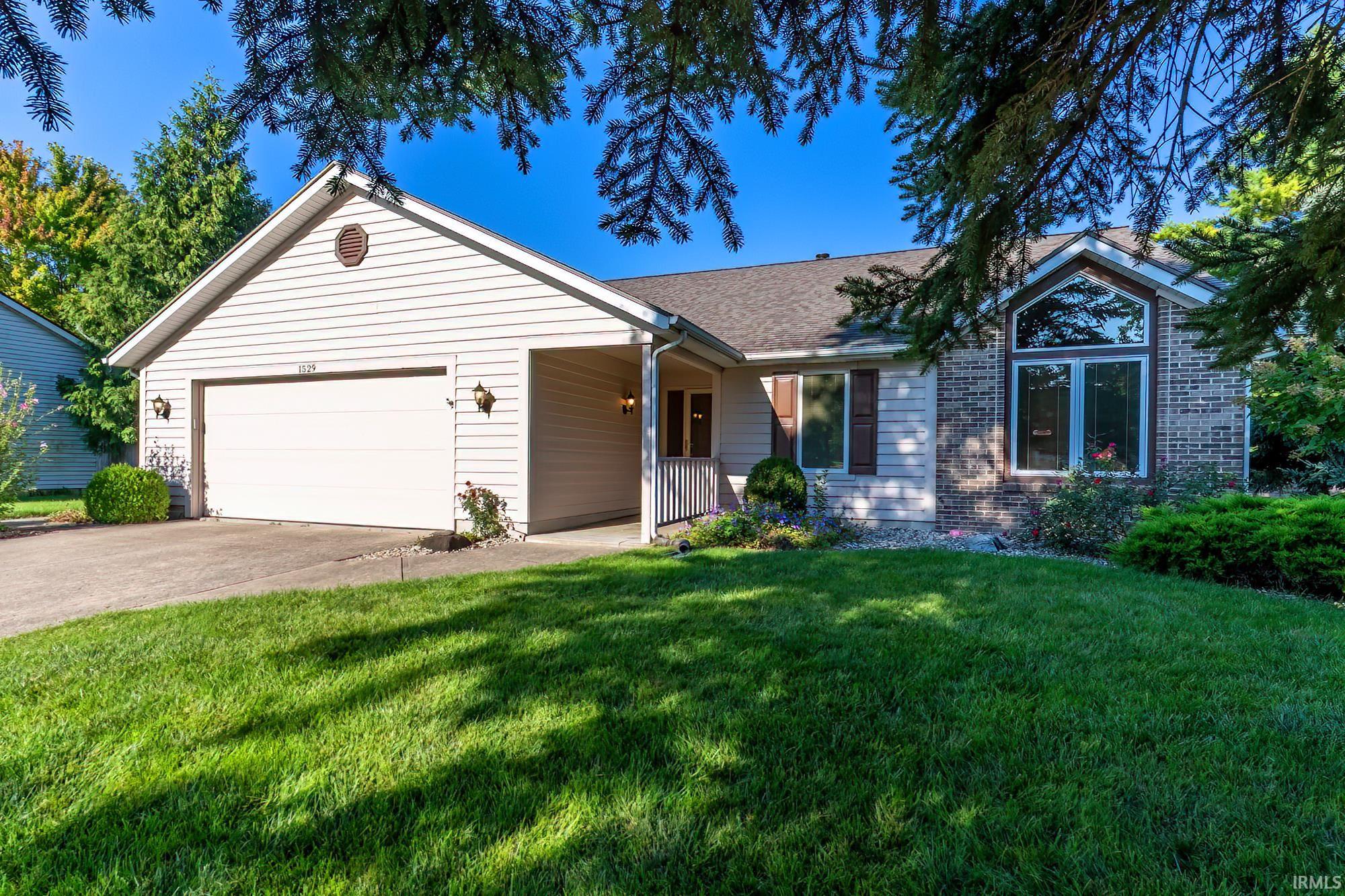 1529 Faulkner Court — photo