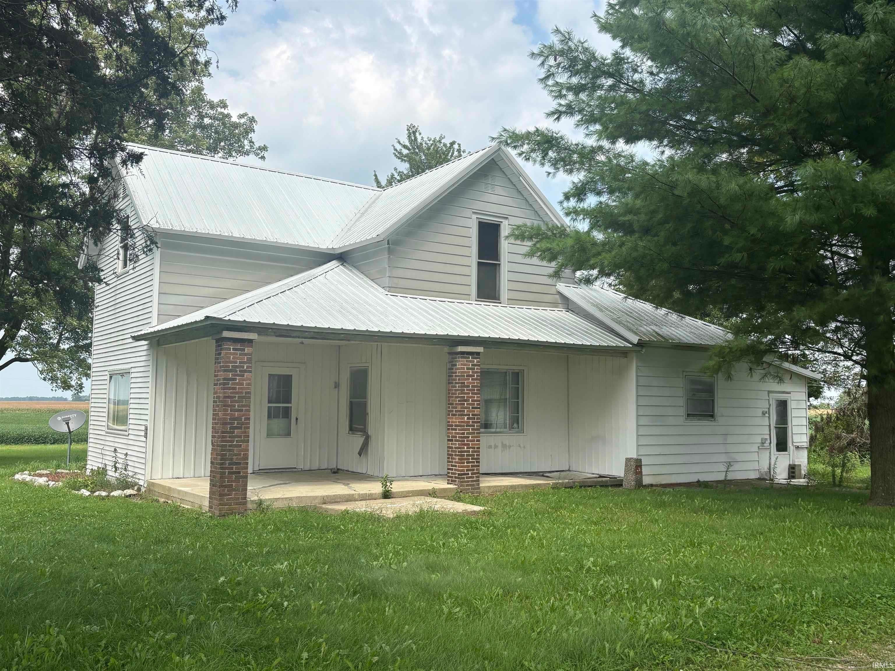 7103 S 600 W — photo