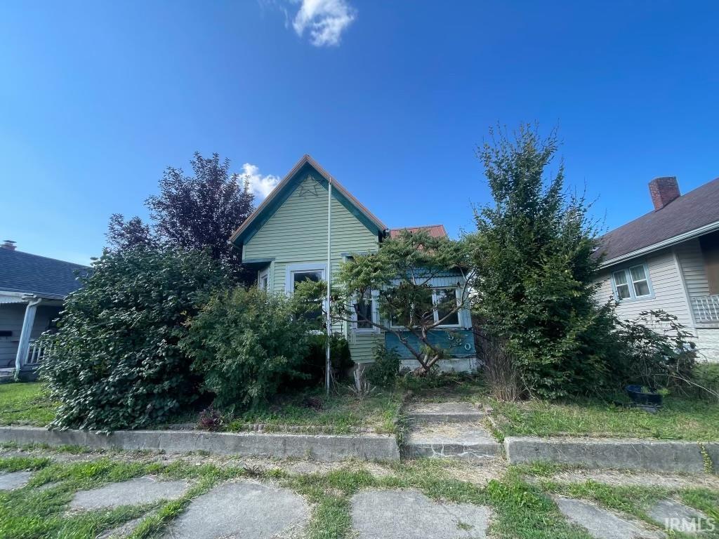 580 E Main Street — photo