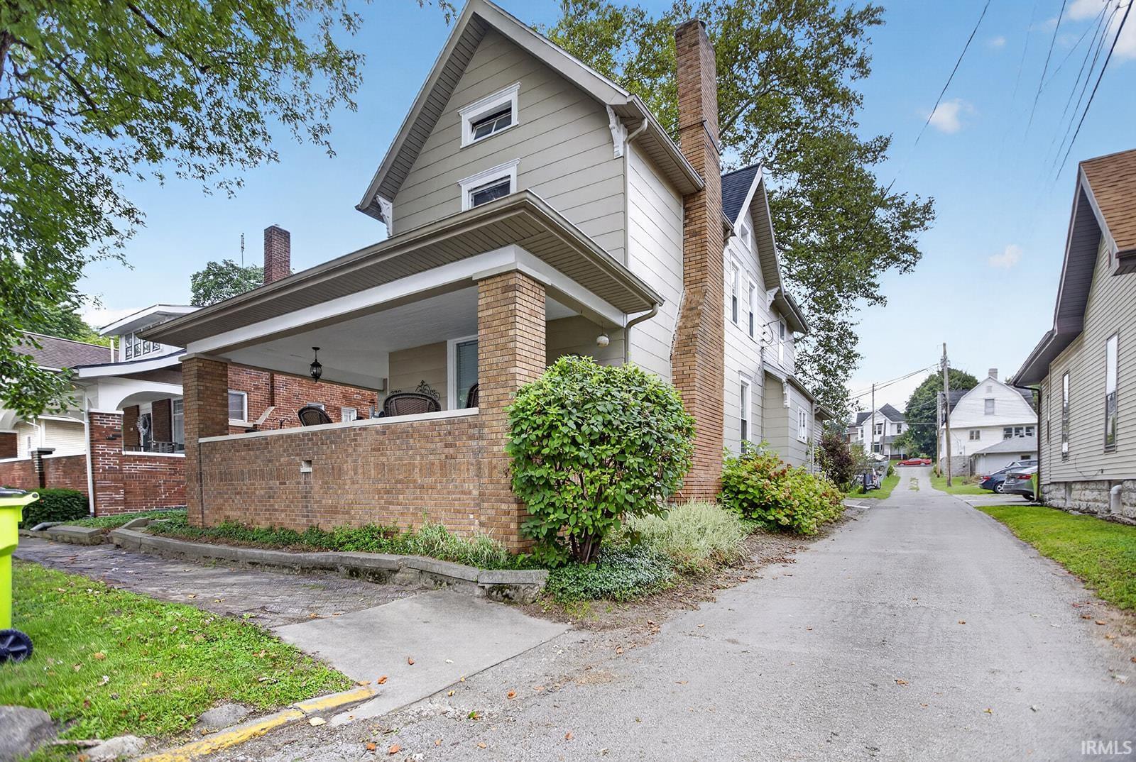 320 E Park Drive — photo