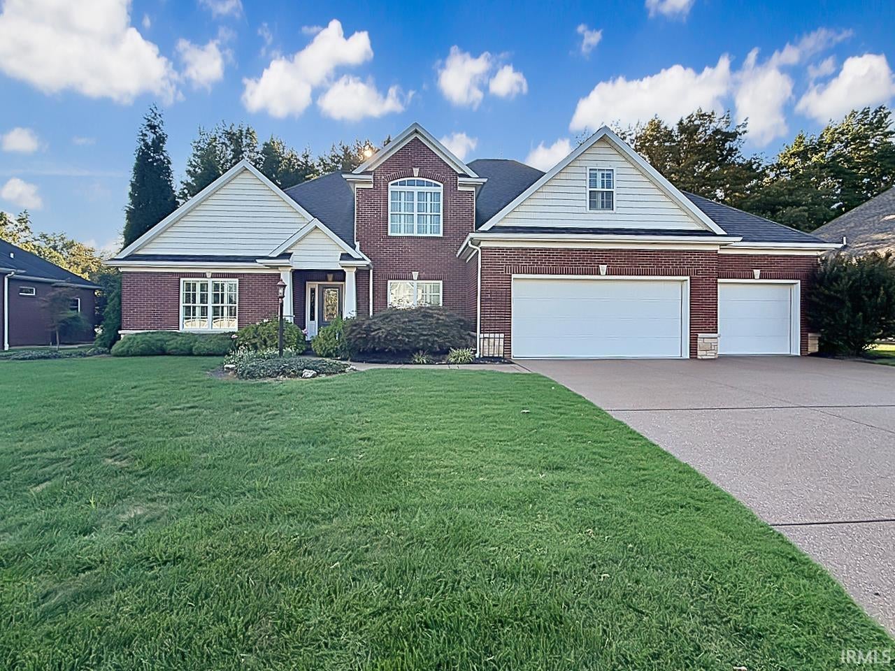 8330 Pelican Pointe Drive — photo