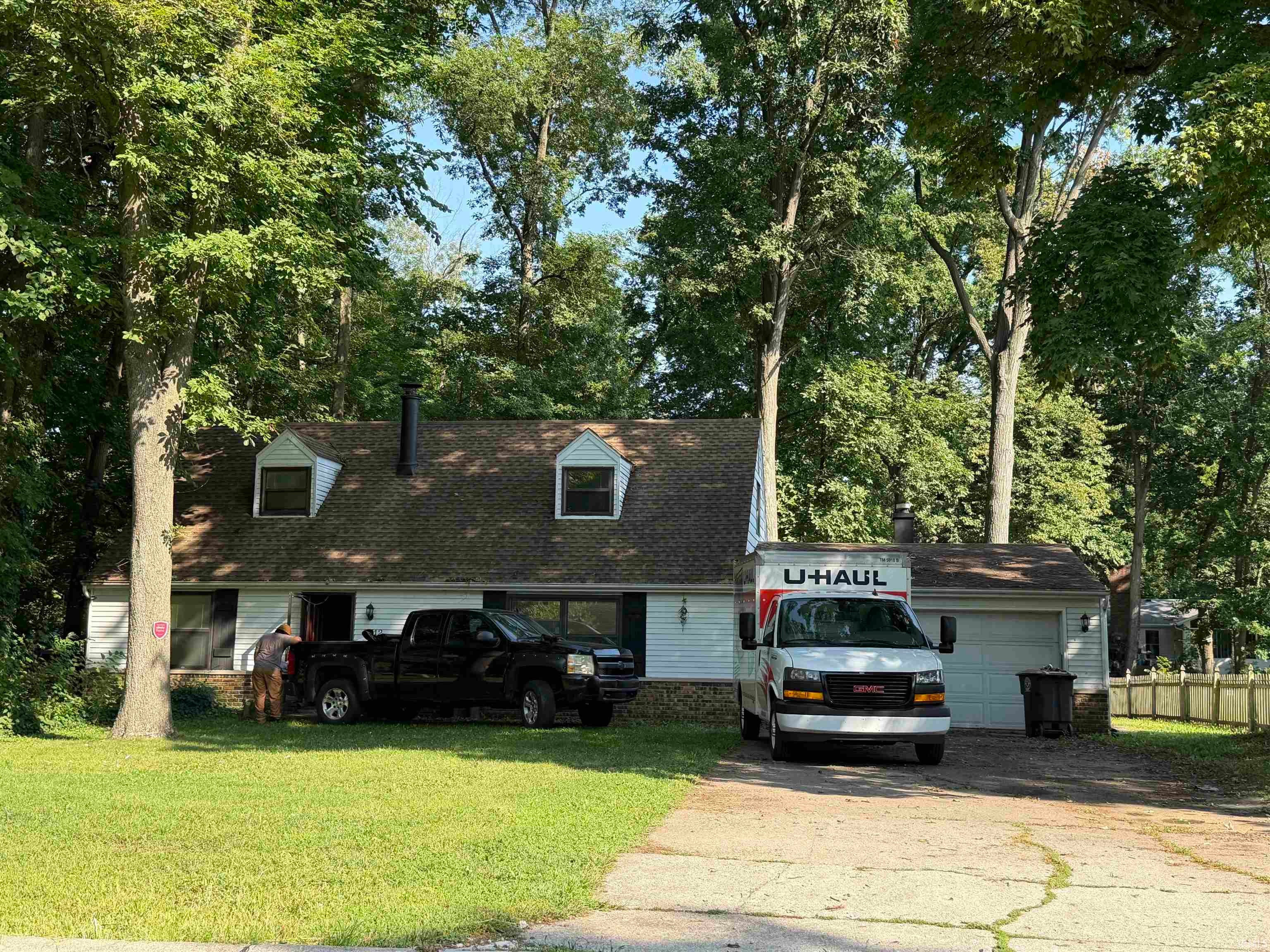 9312 Starland Court — photo