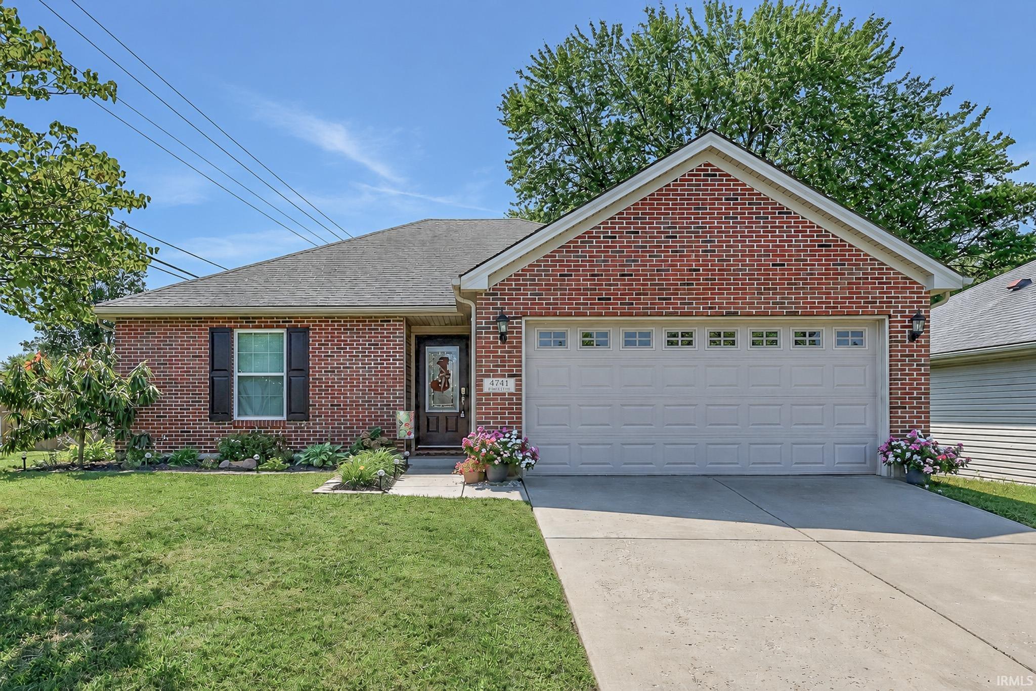 4741 Boardwalk Drive — photo
