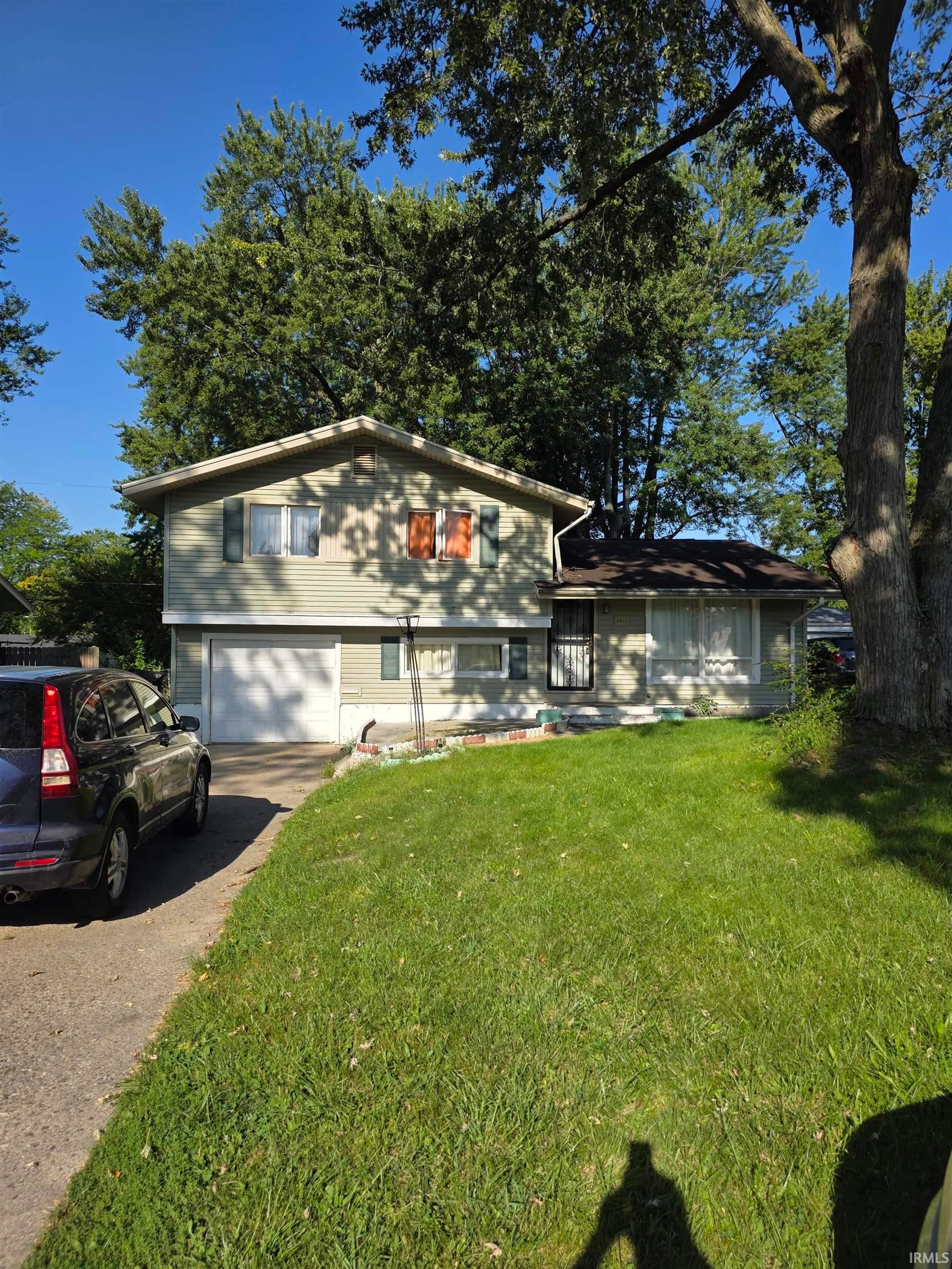 4910 Devonshire Drive — photo