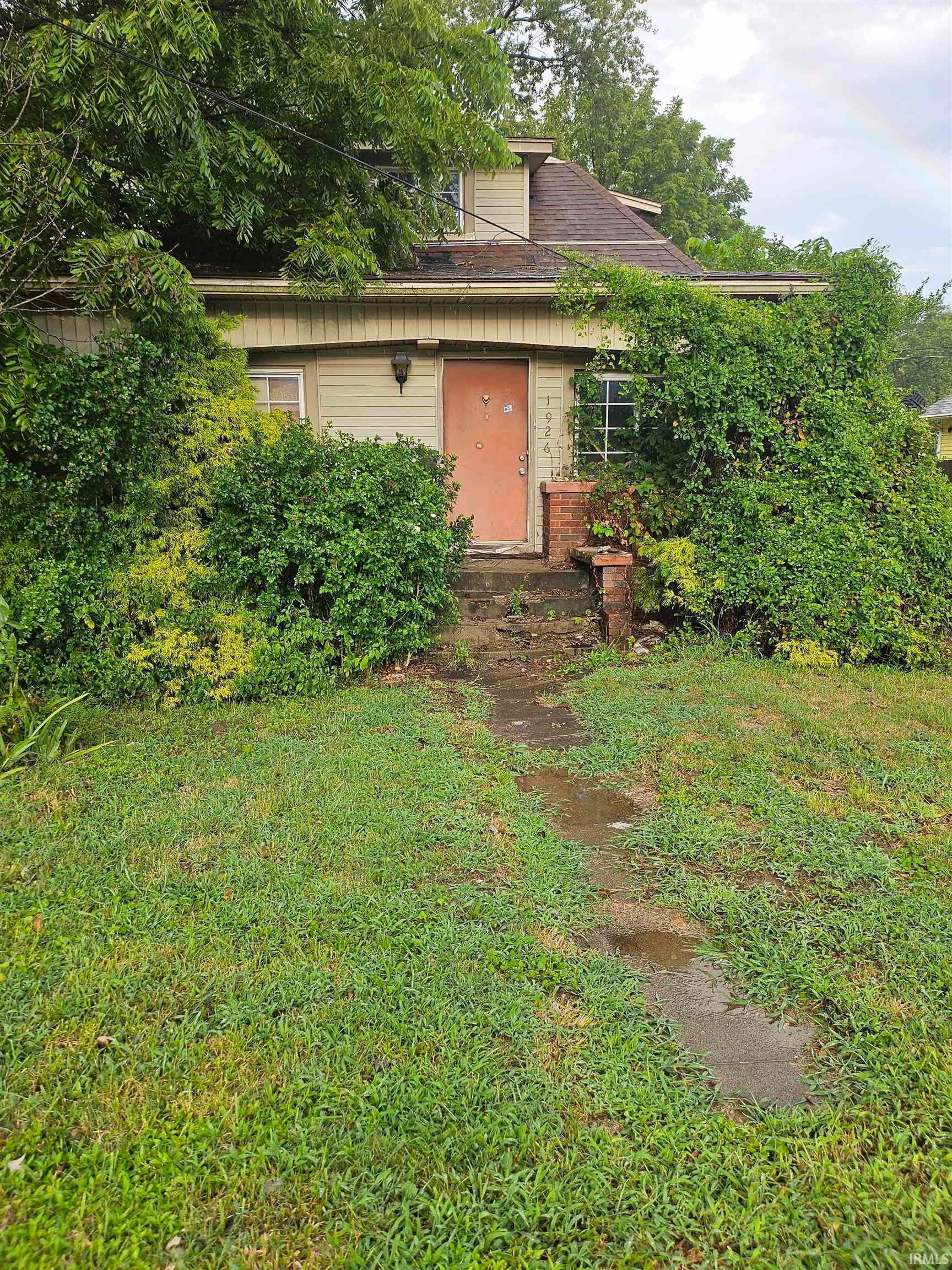 1926 S Red Bank Road — photo