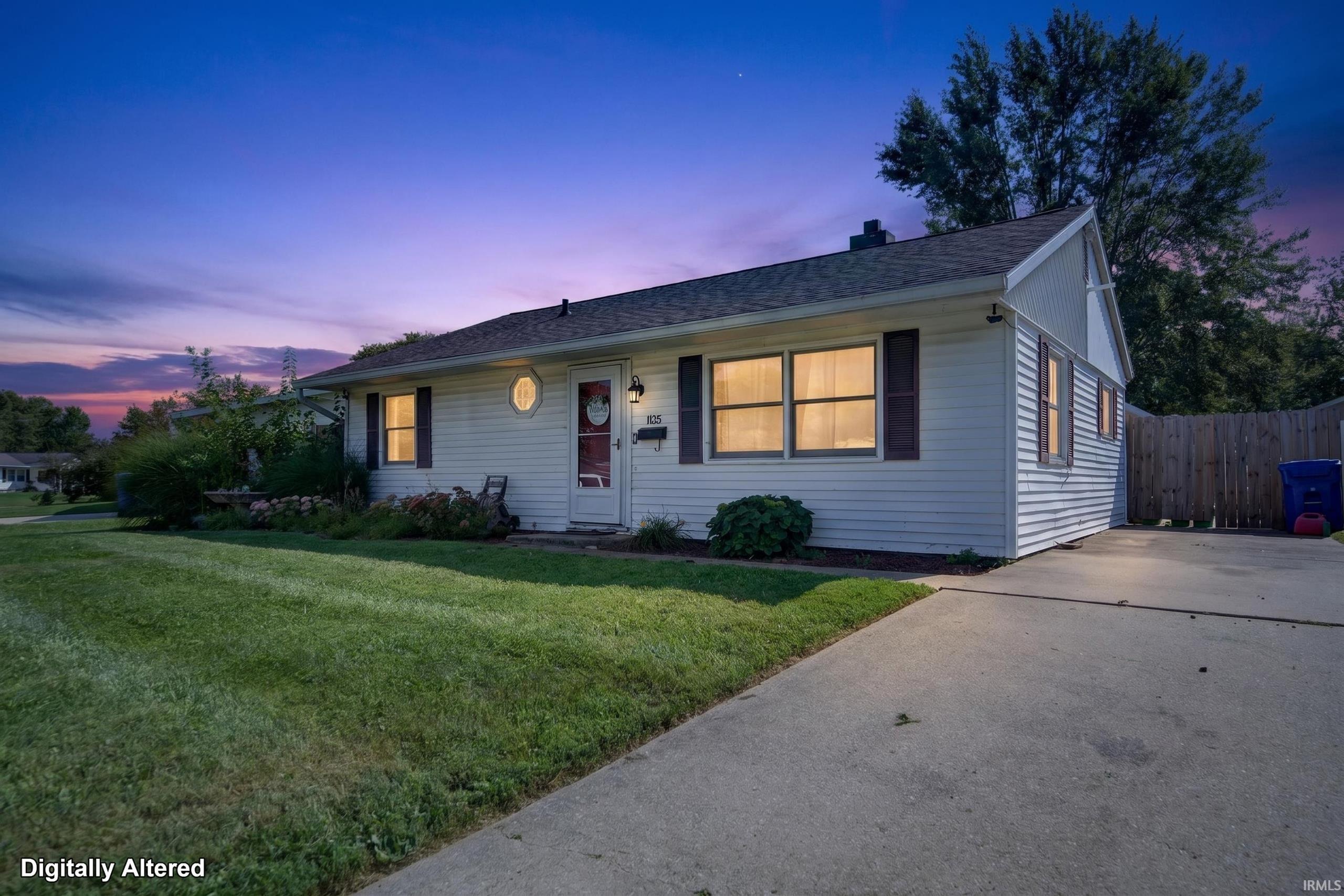 1125 N Forest Drive — photo