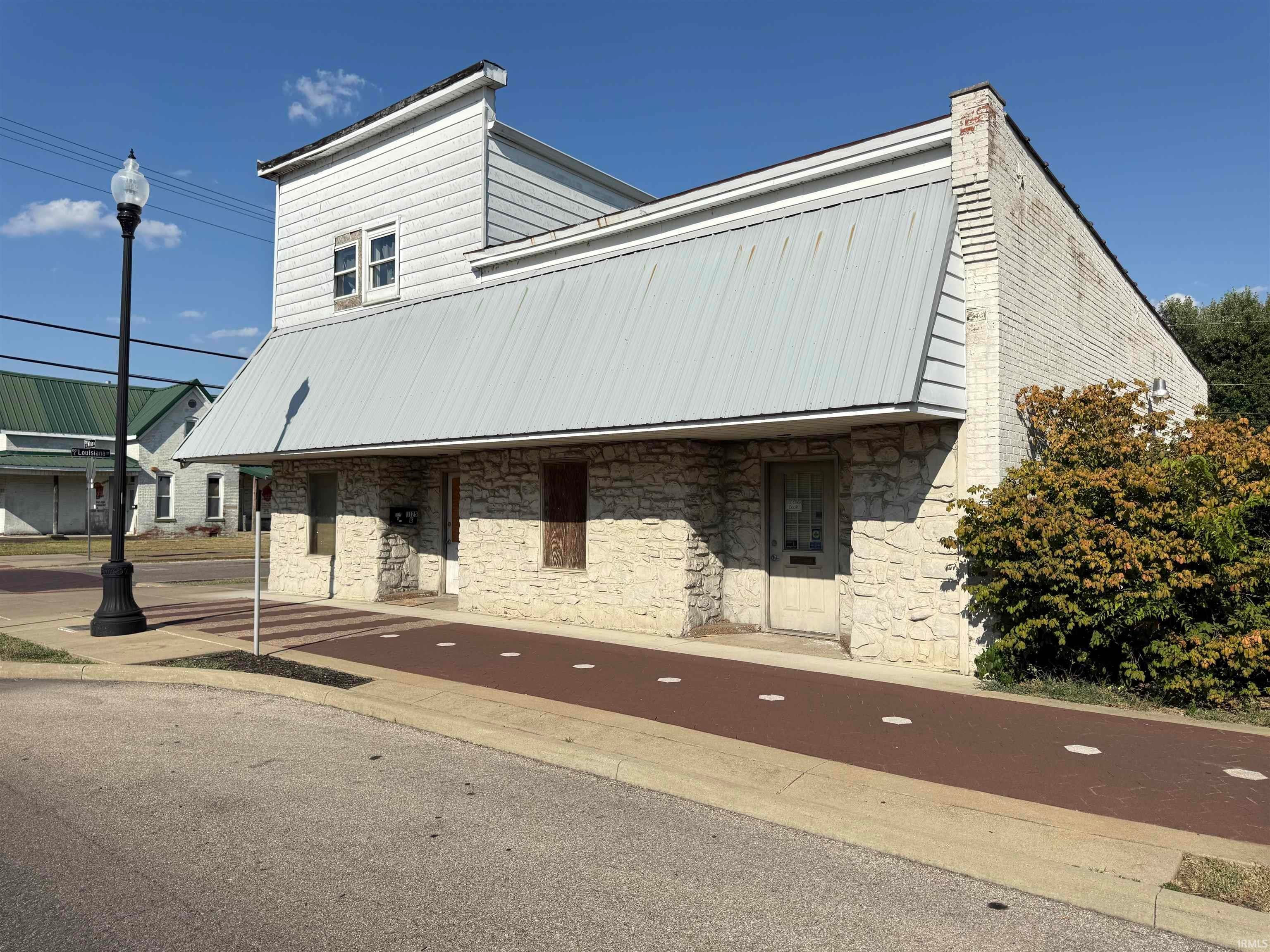 1125 N Main Street — photo