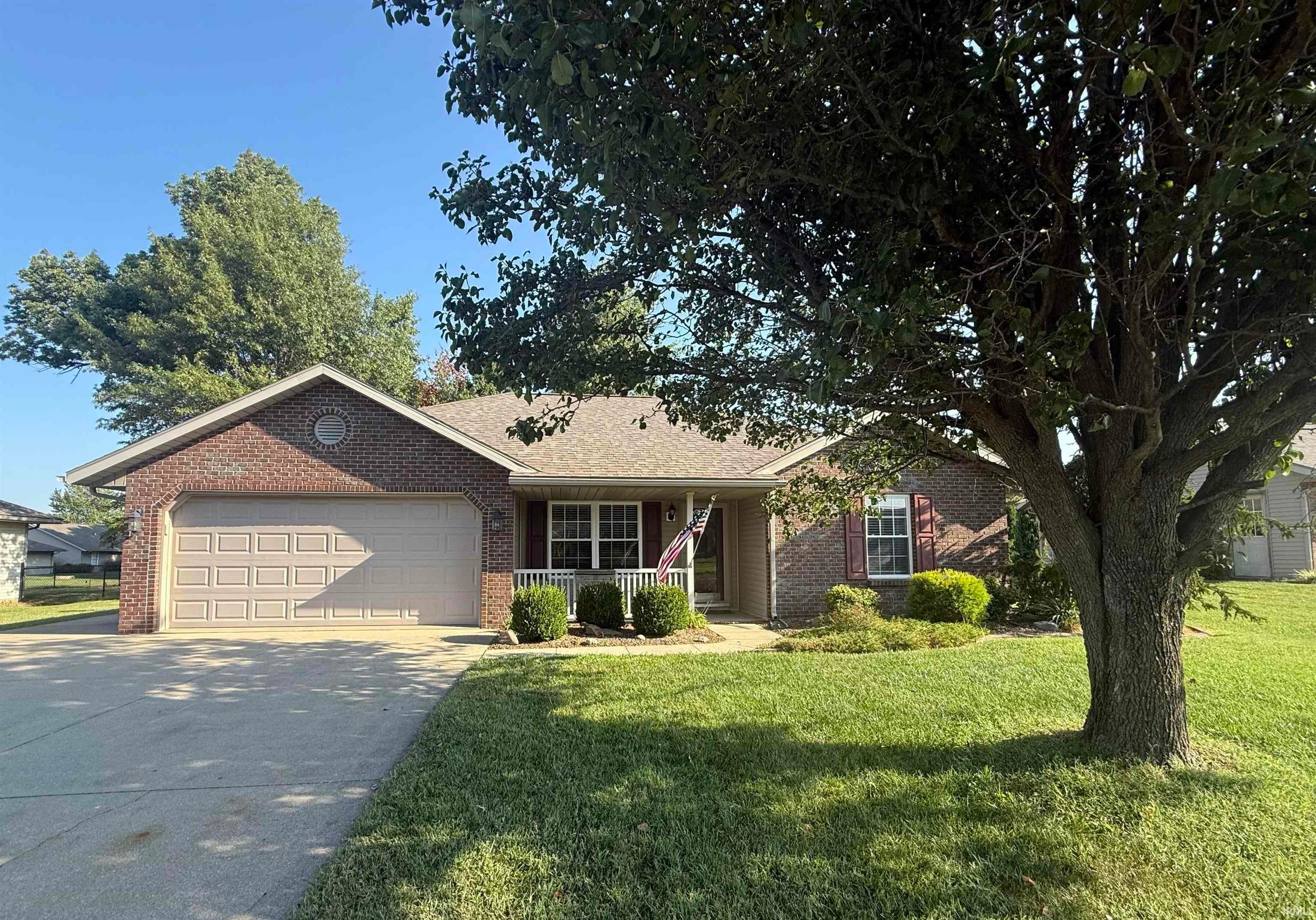 770 Overbrook Drive — photo