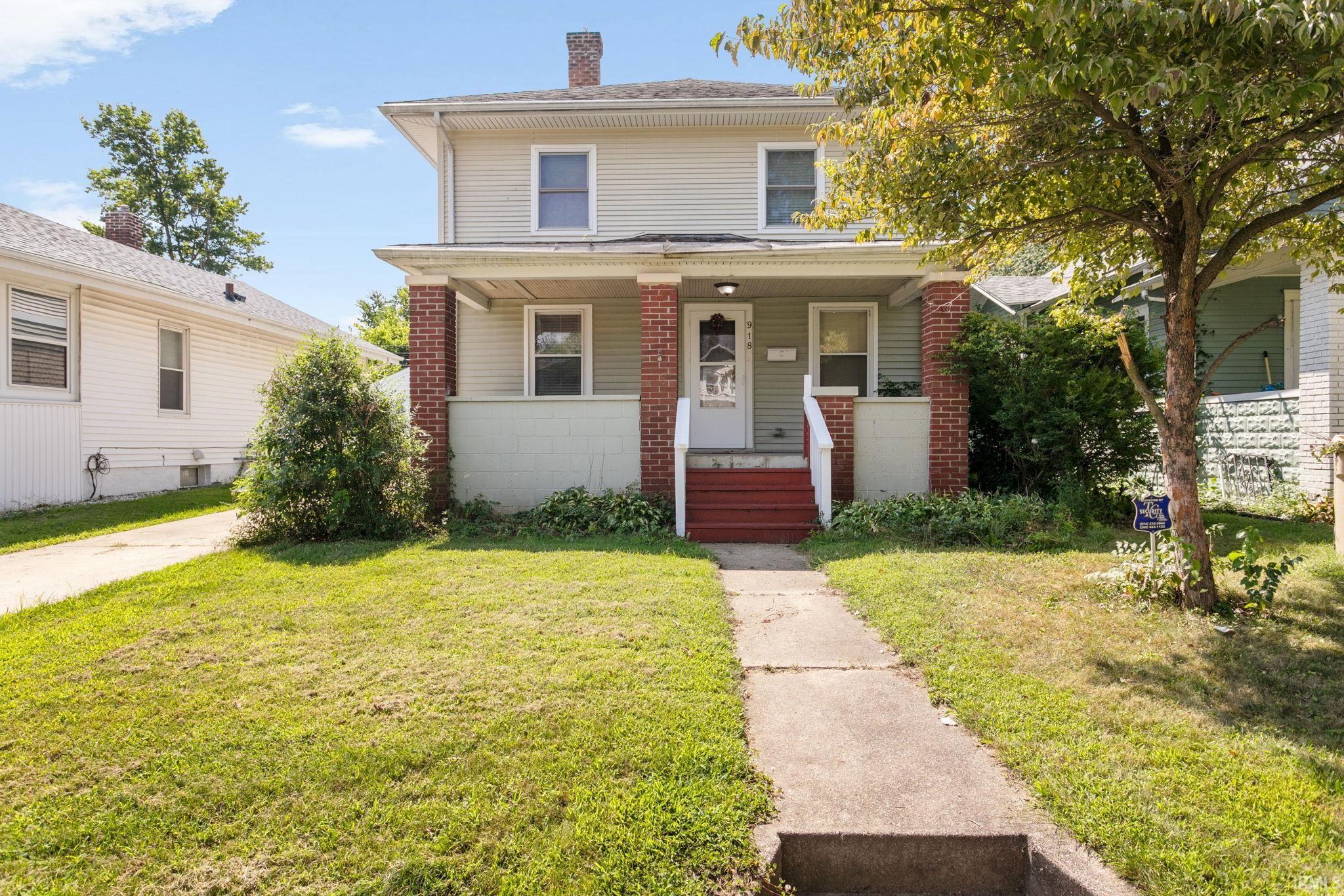 918 E Fox Street — photo