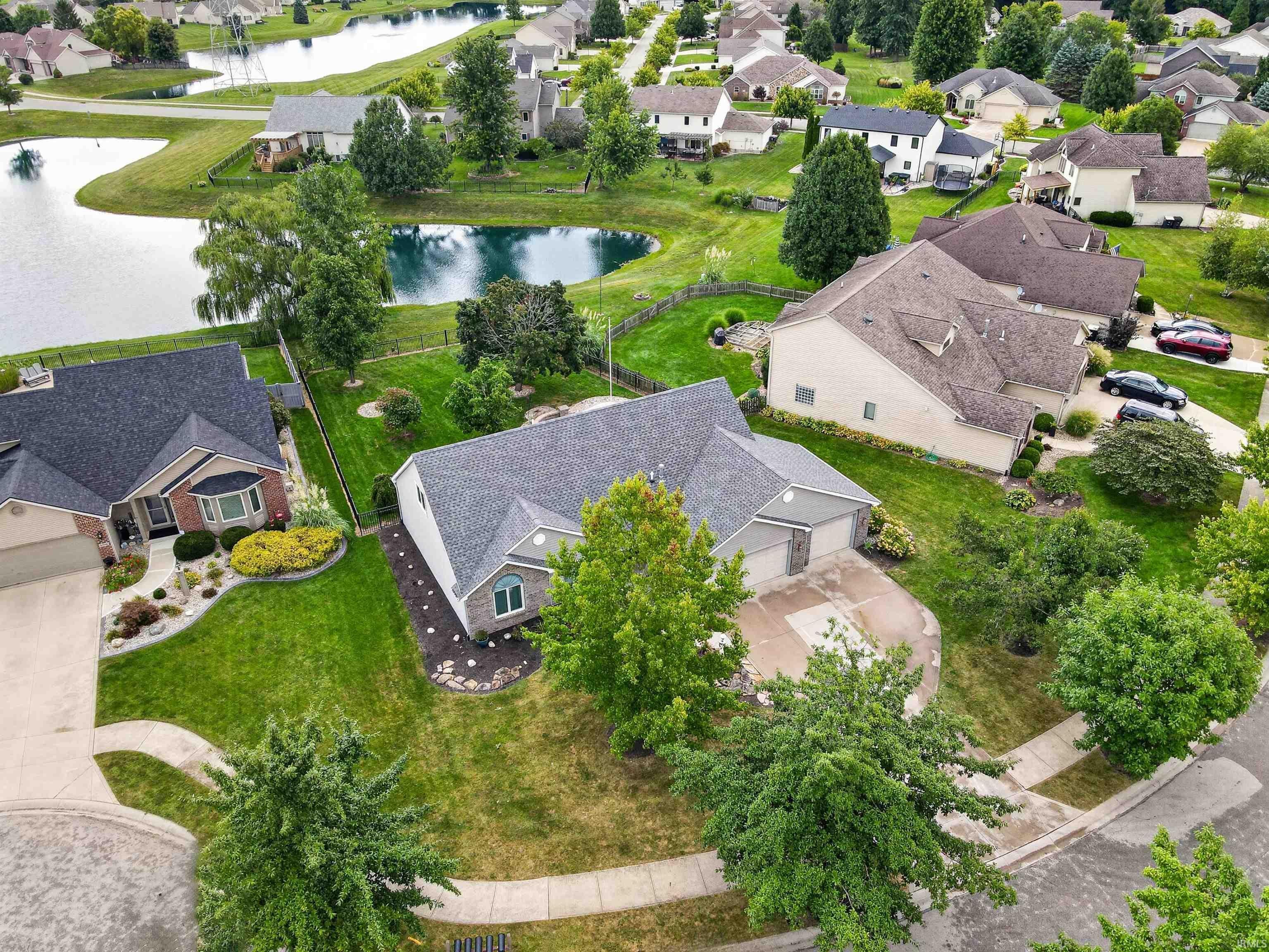 8215 Grand Forest Court — photo