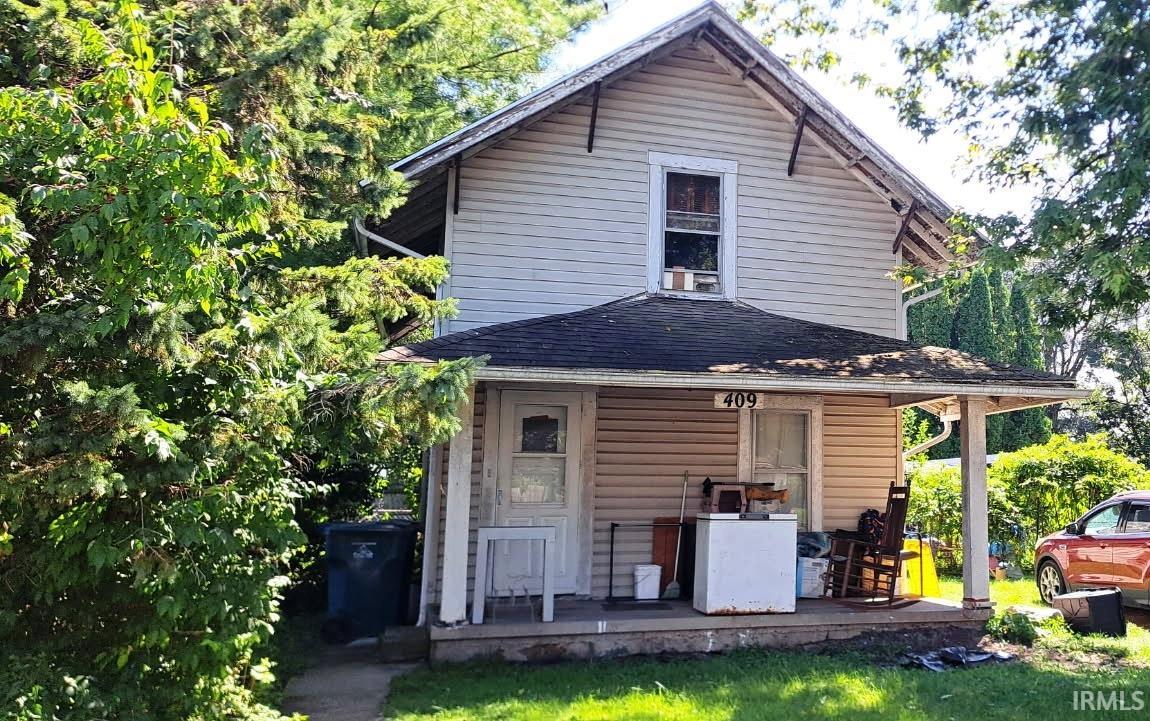 409 NW 1st Street — photo