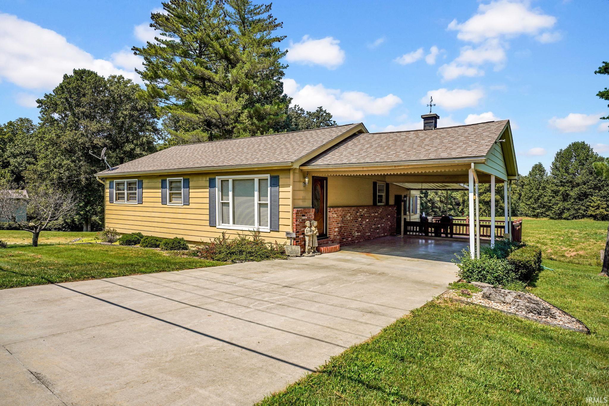 3665 E Bethel Lane — photo