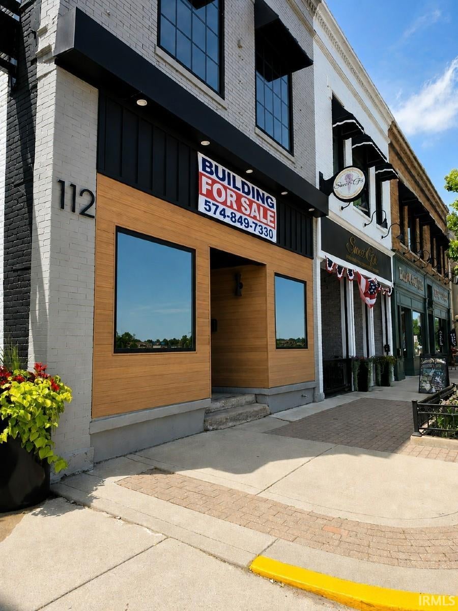 112 S Main Street — photo
