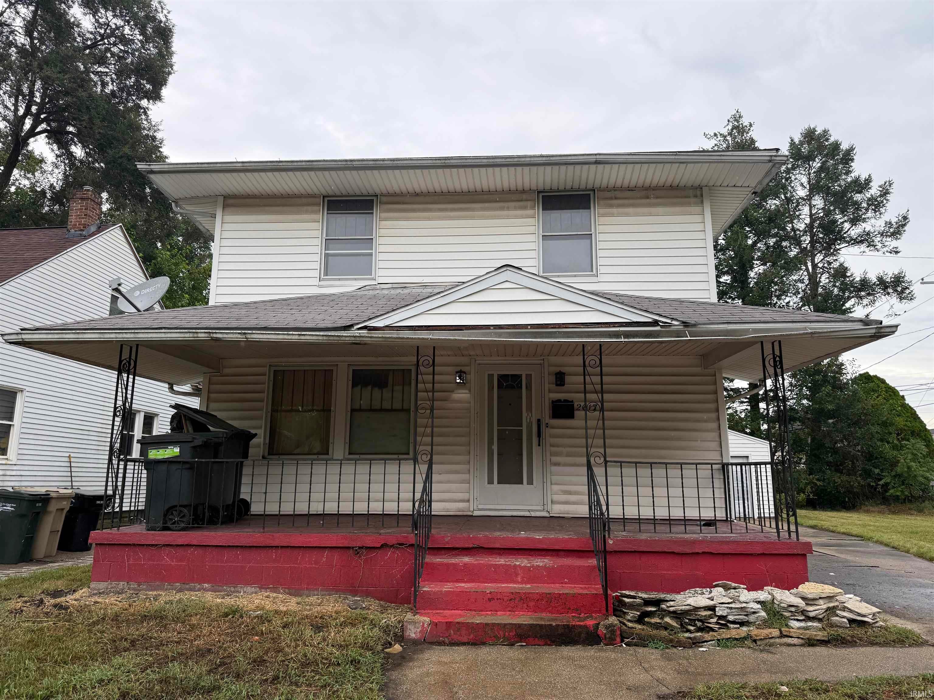 2617 W Washington Street — photo