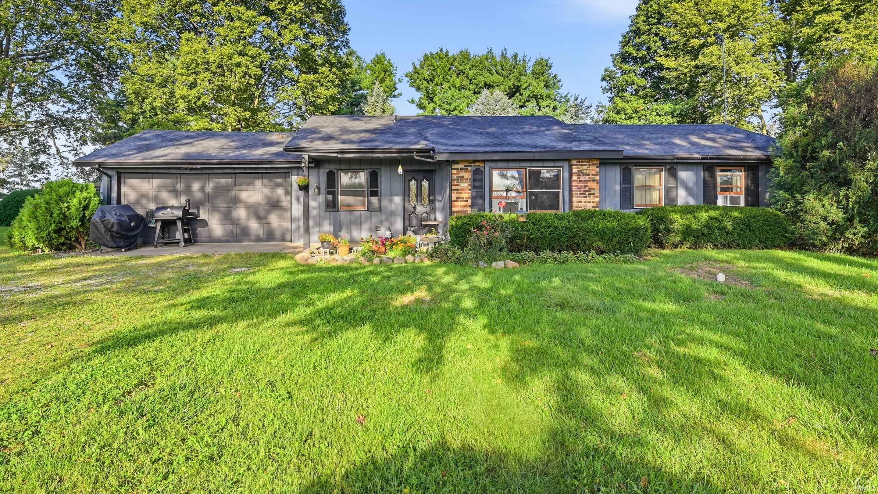 12105 N CR 200 W — photo