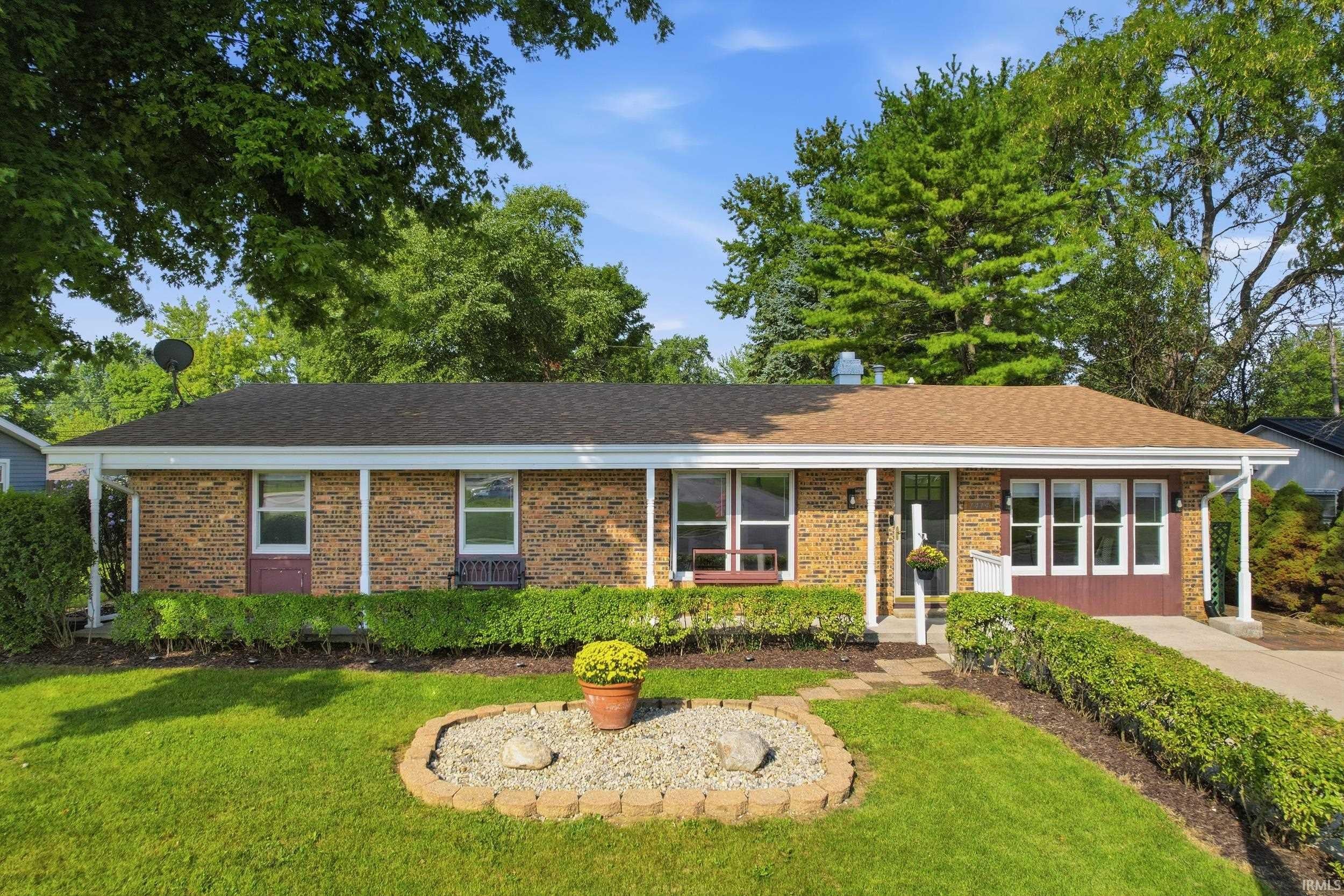 1414 Scots Lane — photo