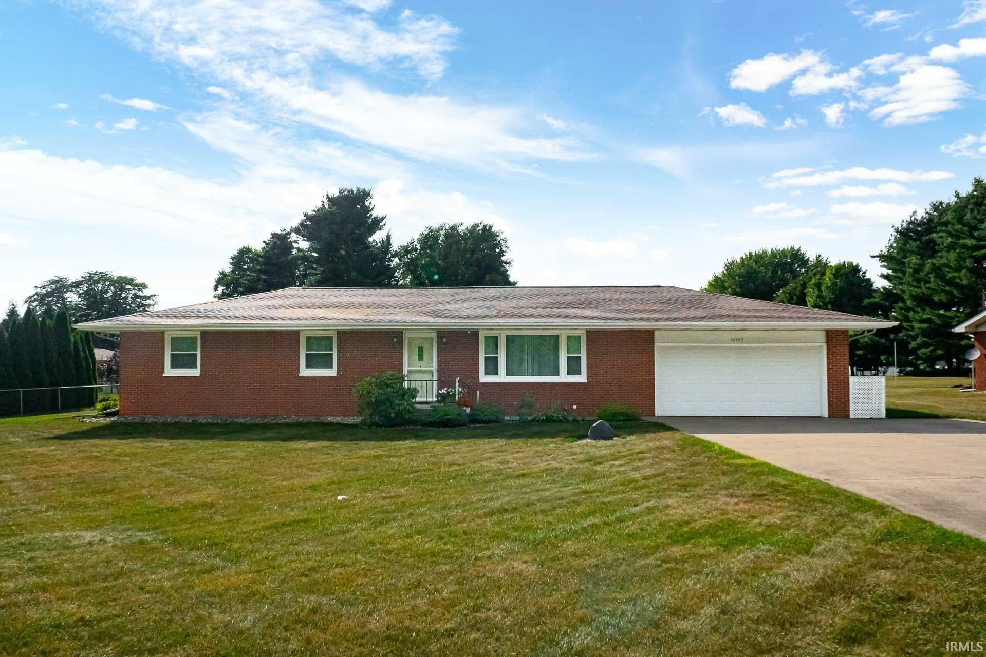 54949 Ash Road — photo