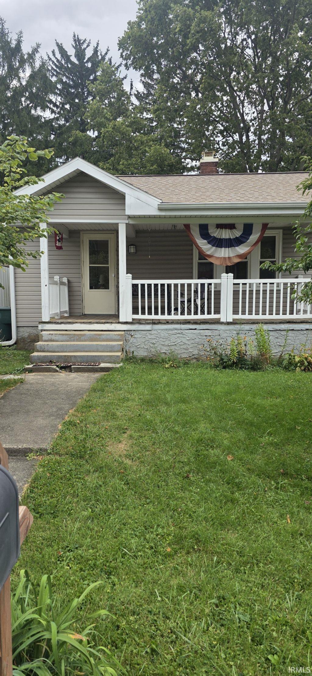 1208 S Luick — photo