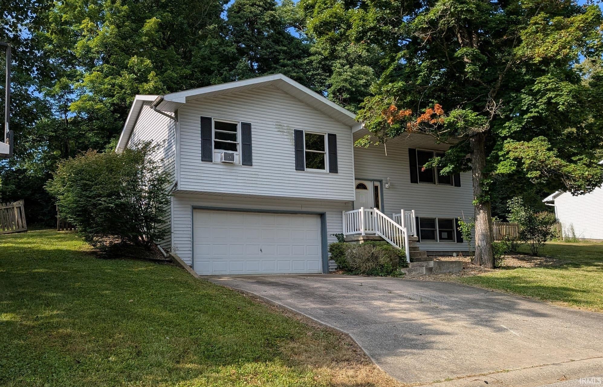 4066 N Brookwood Drive — photo