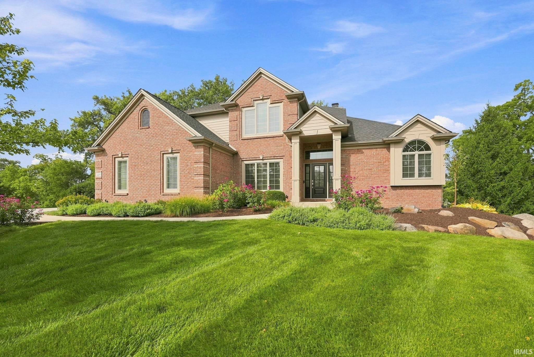 229 Eagle Cliff Cove — photo