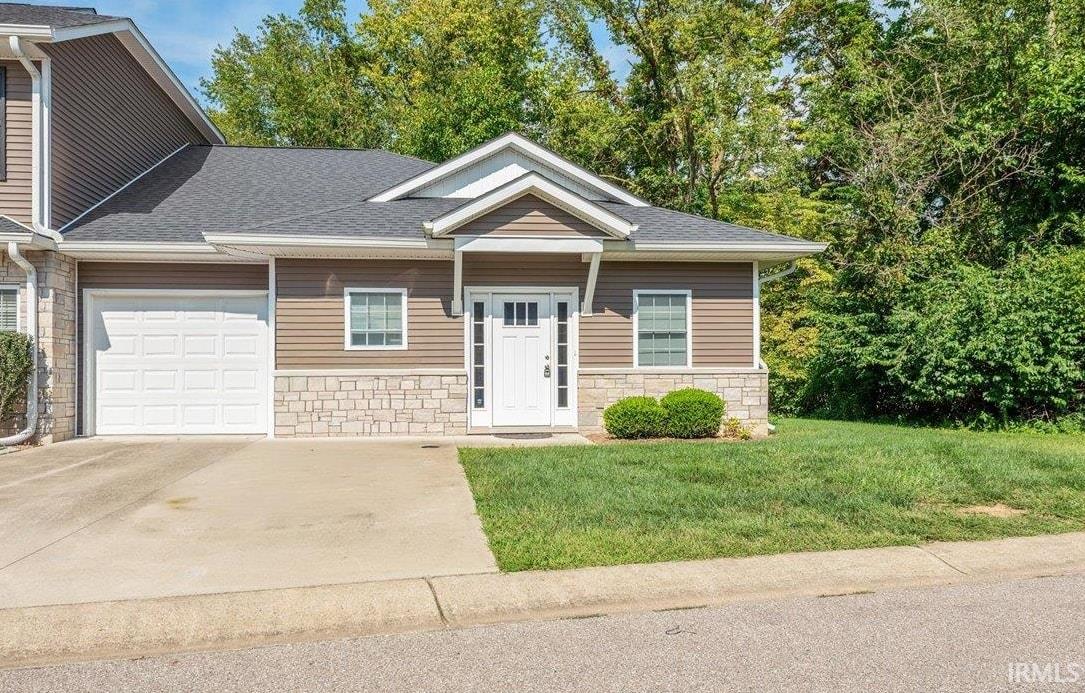 3945 S Cramer Circle — photo