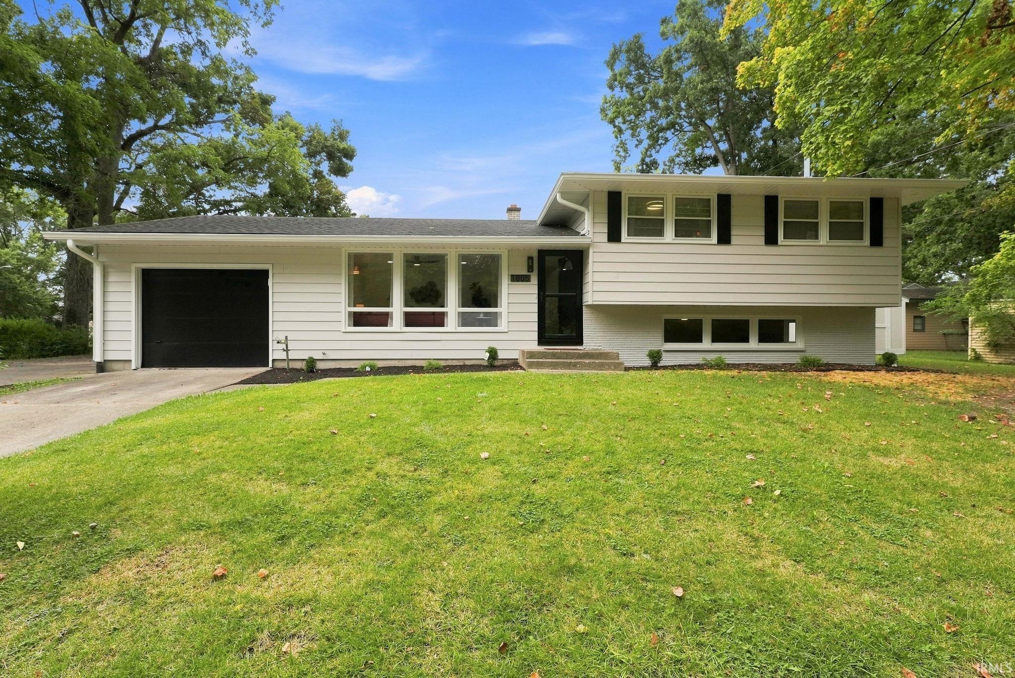 1805 Yale Drive — photo