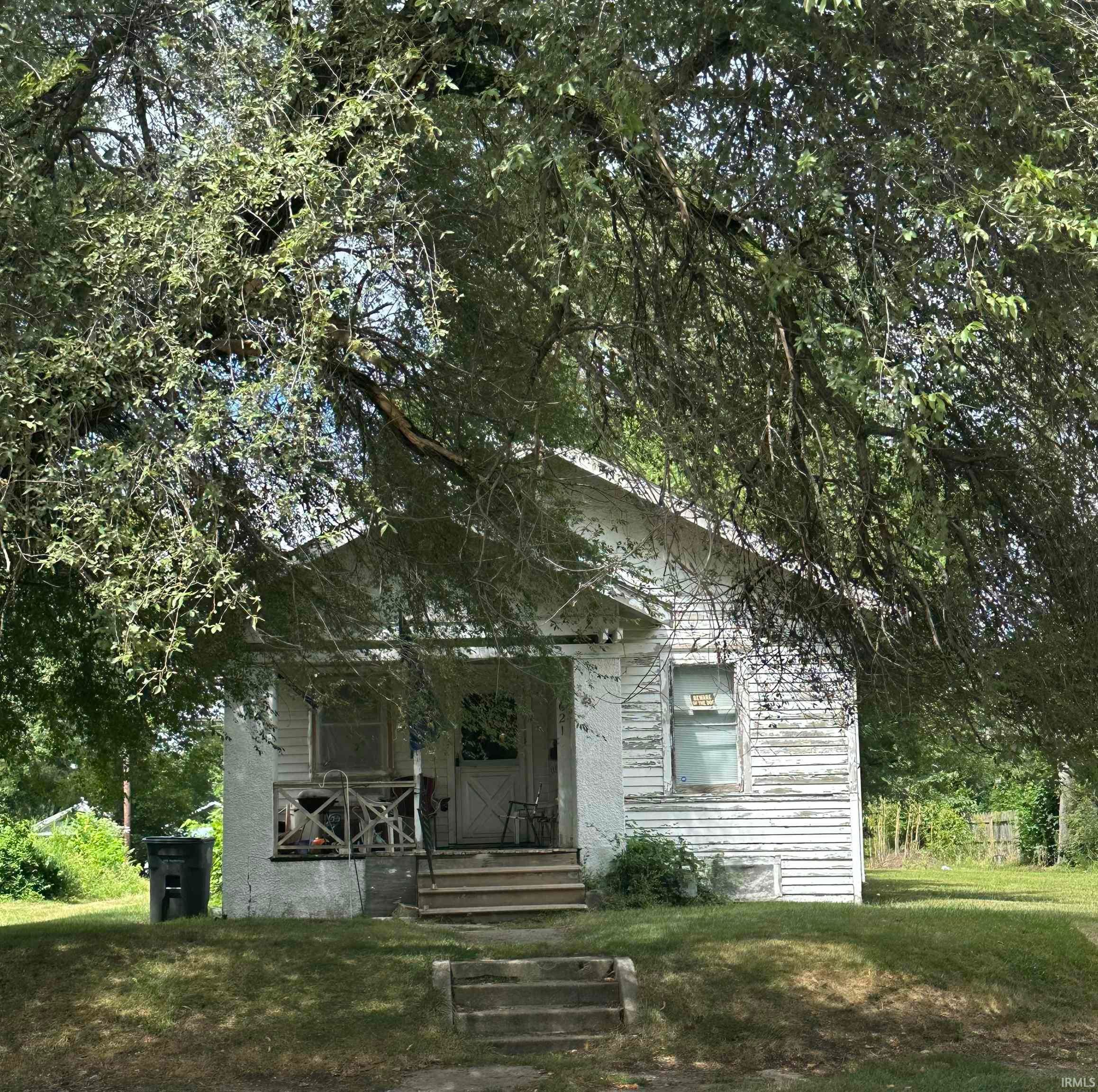 621 E Dayton Street — photo
