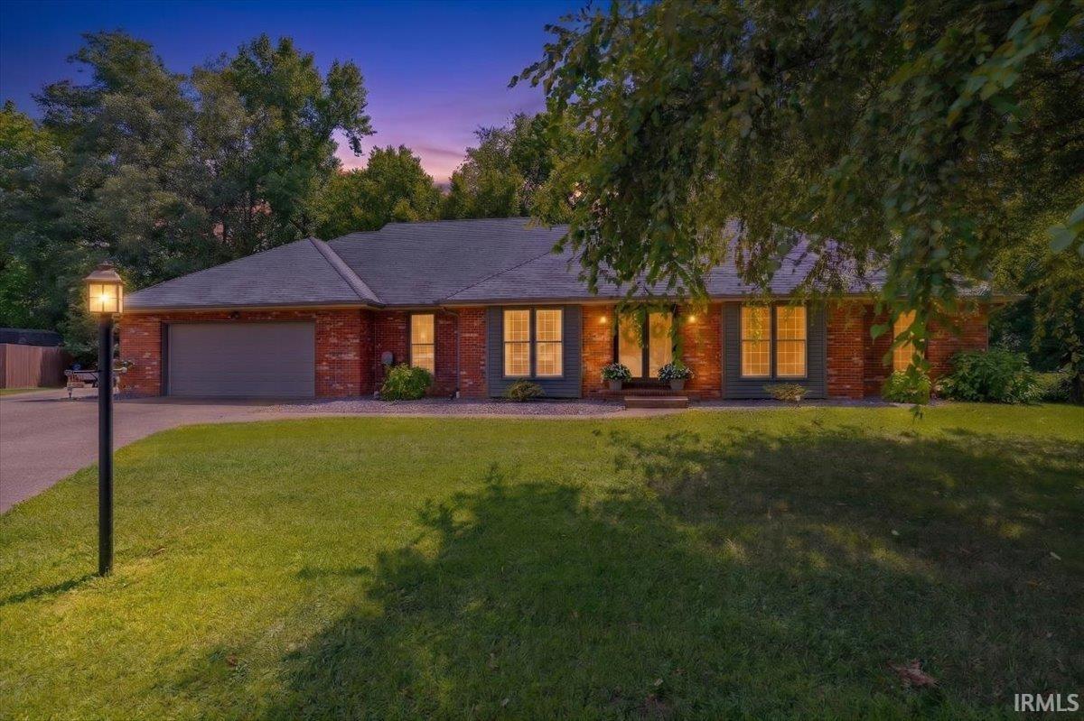 4199 Courtland Drive — photo