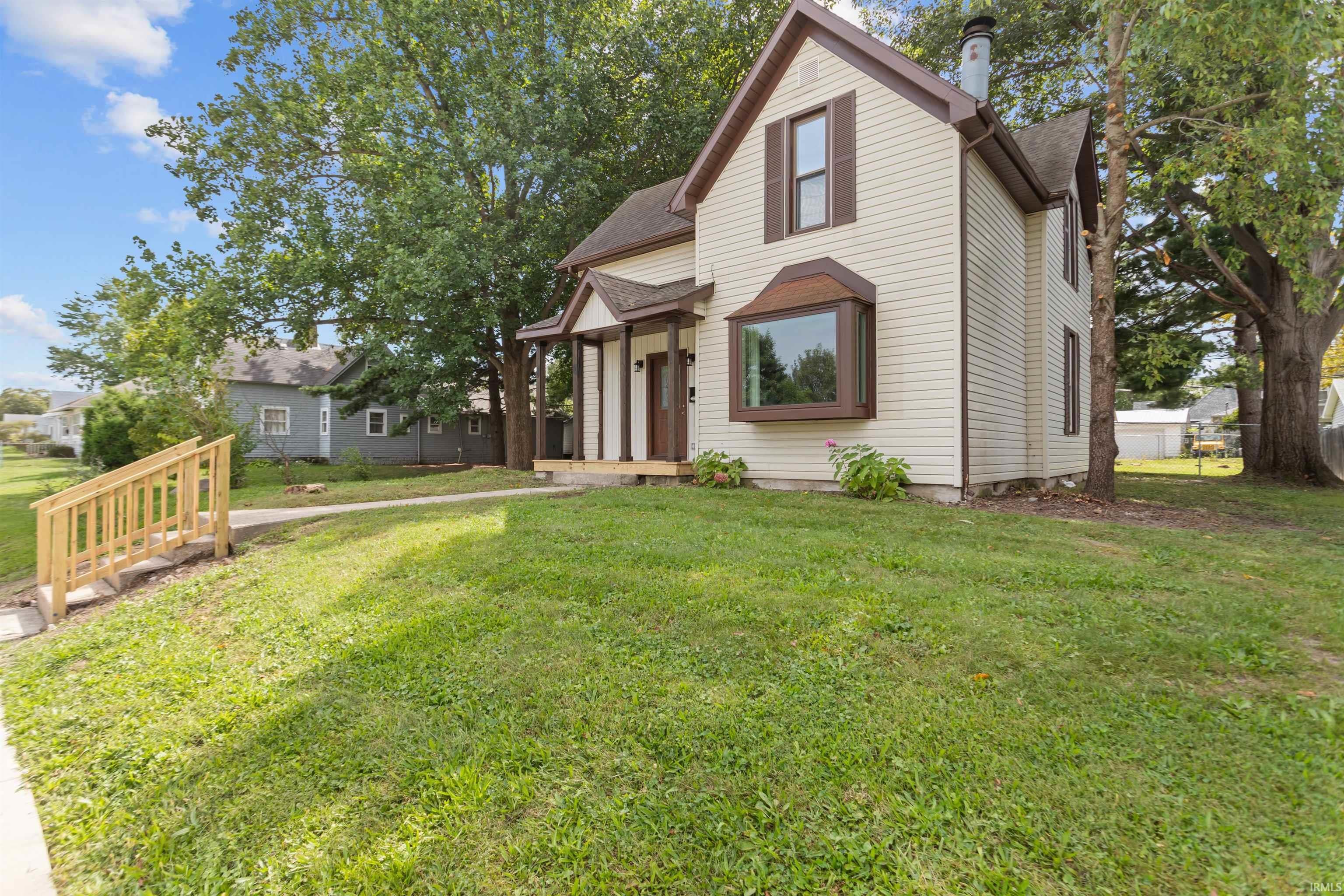 709 E Main Street — photo