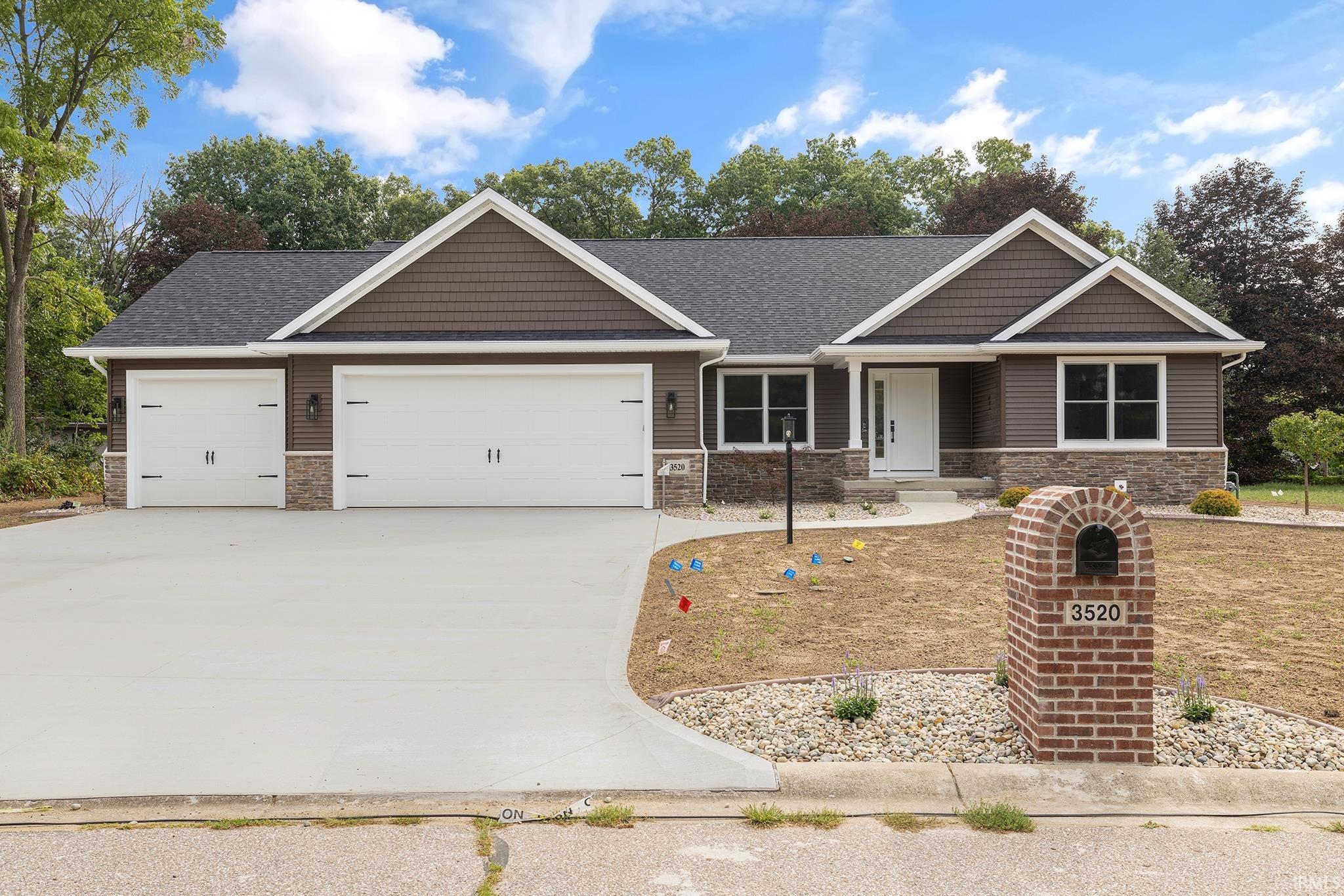 3520 Fox Chase Drive — photo