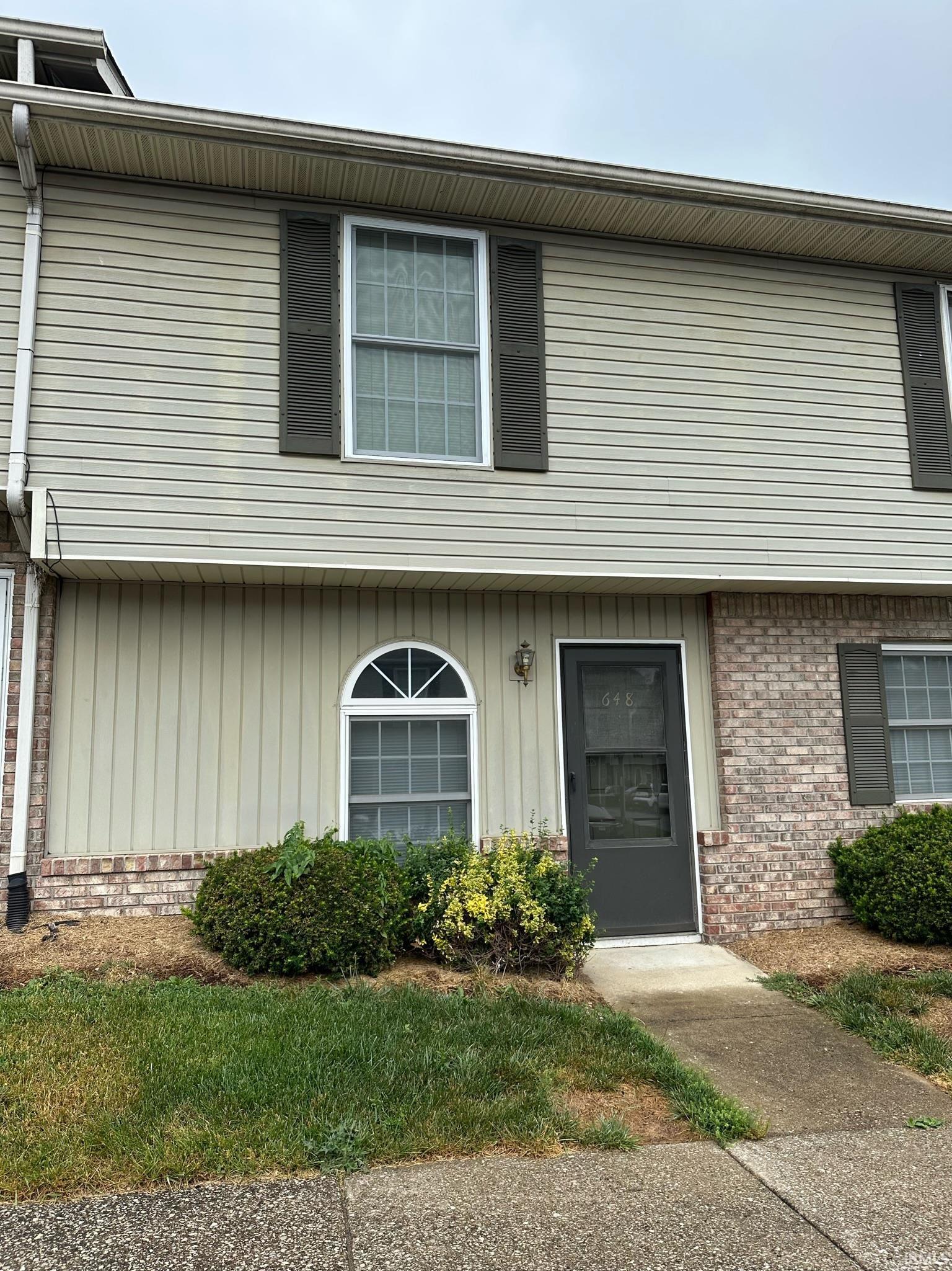 648 E Sherwood Hills Drive — photo