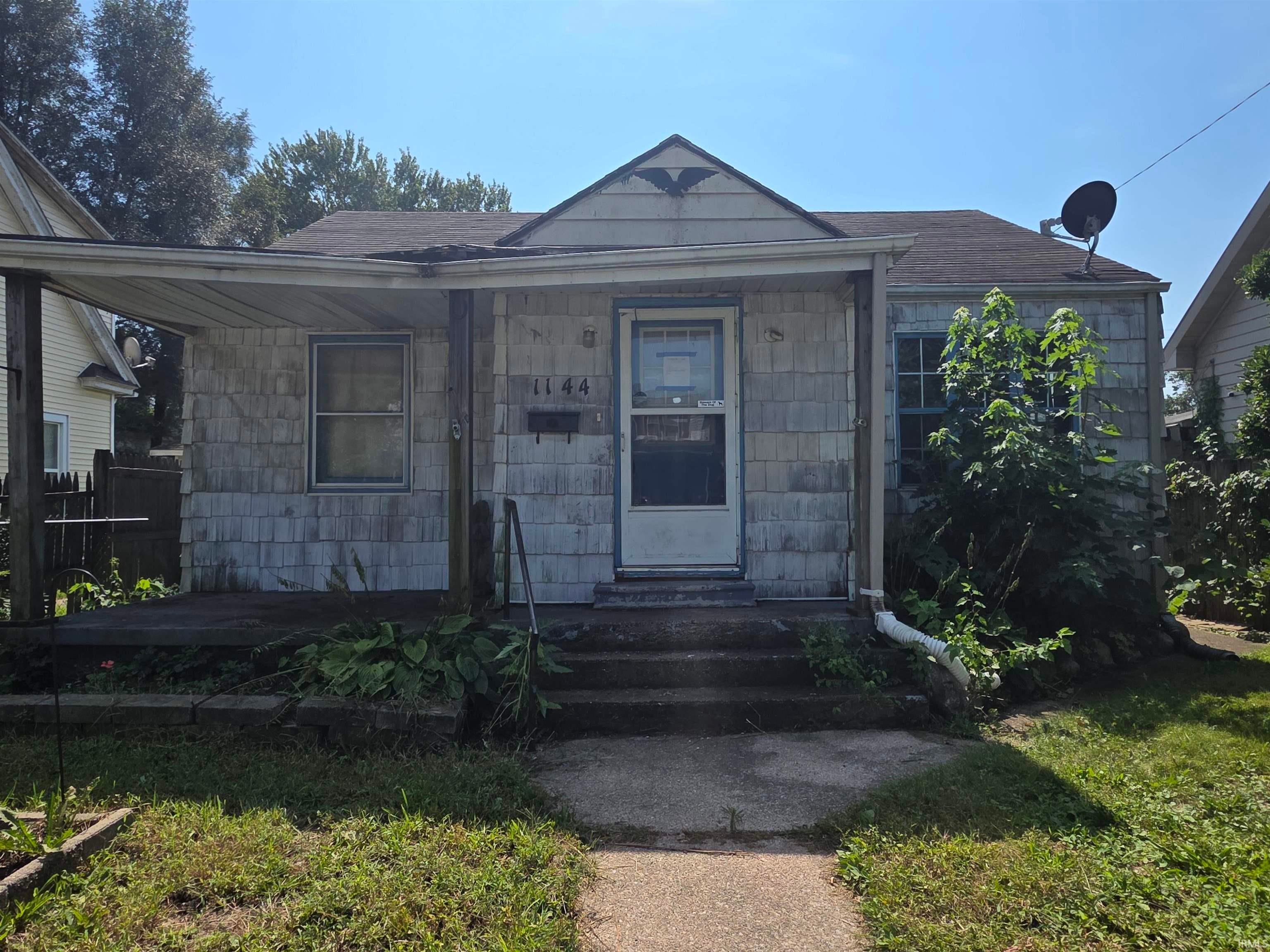 1144 E Bowman Street — photo
