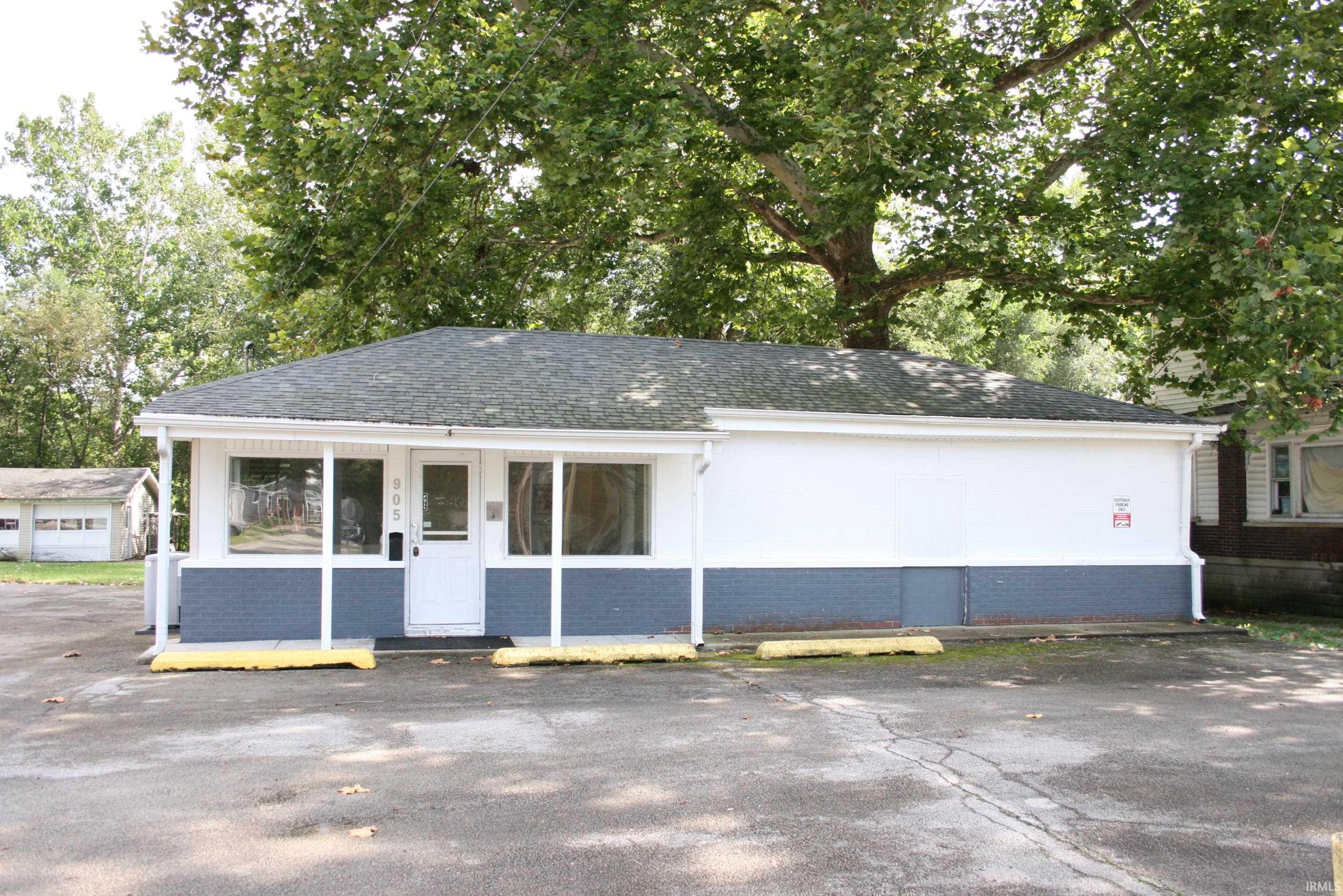 905 W Park Drive — photo