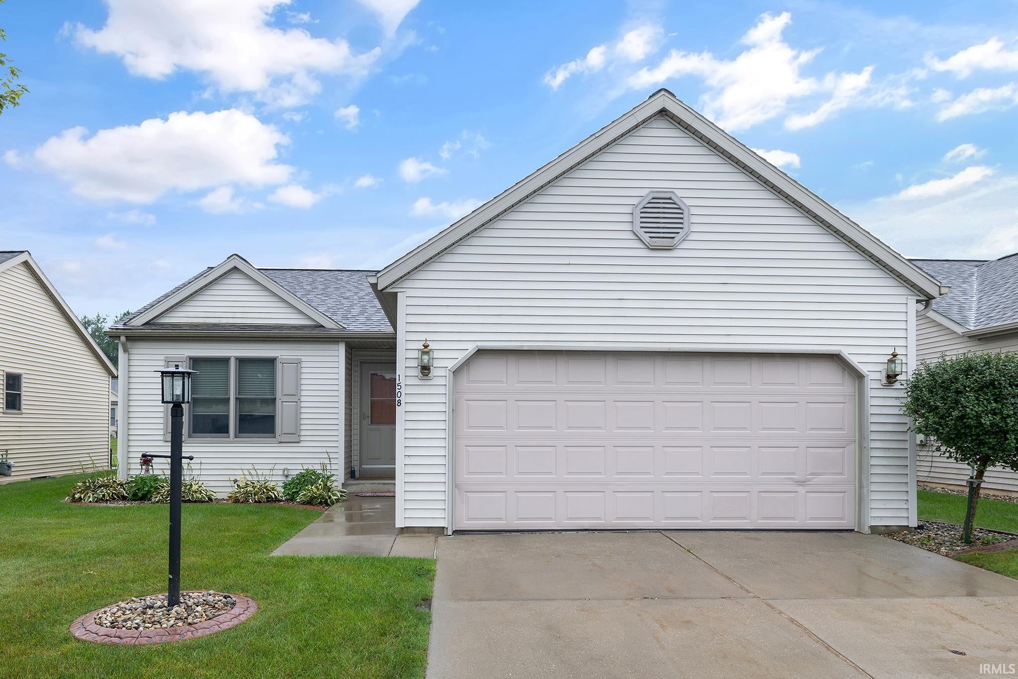 1508 Clover Creek Lane — photo