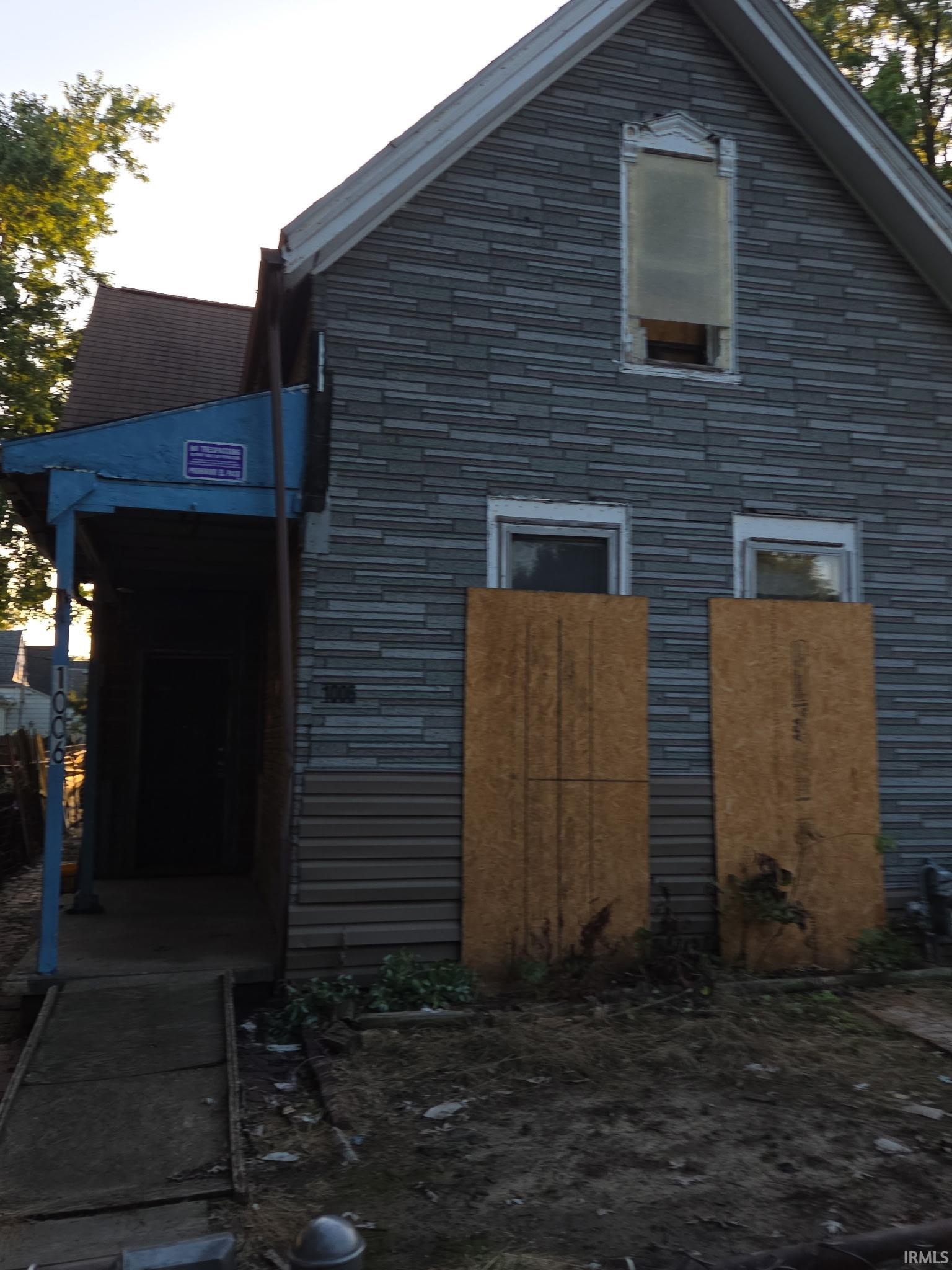 1006 N Second Avenue — photo