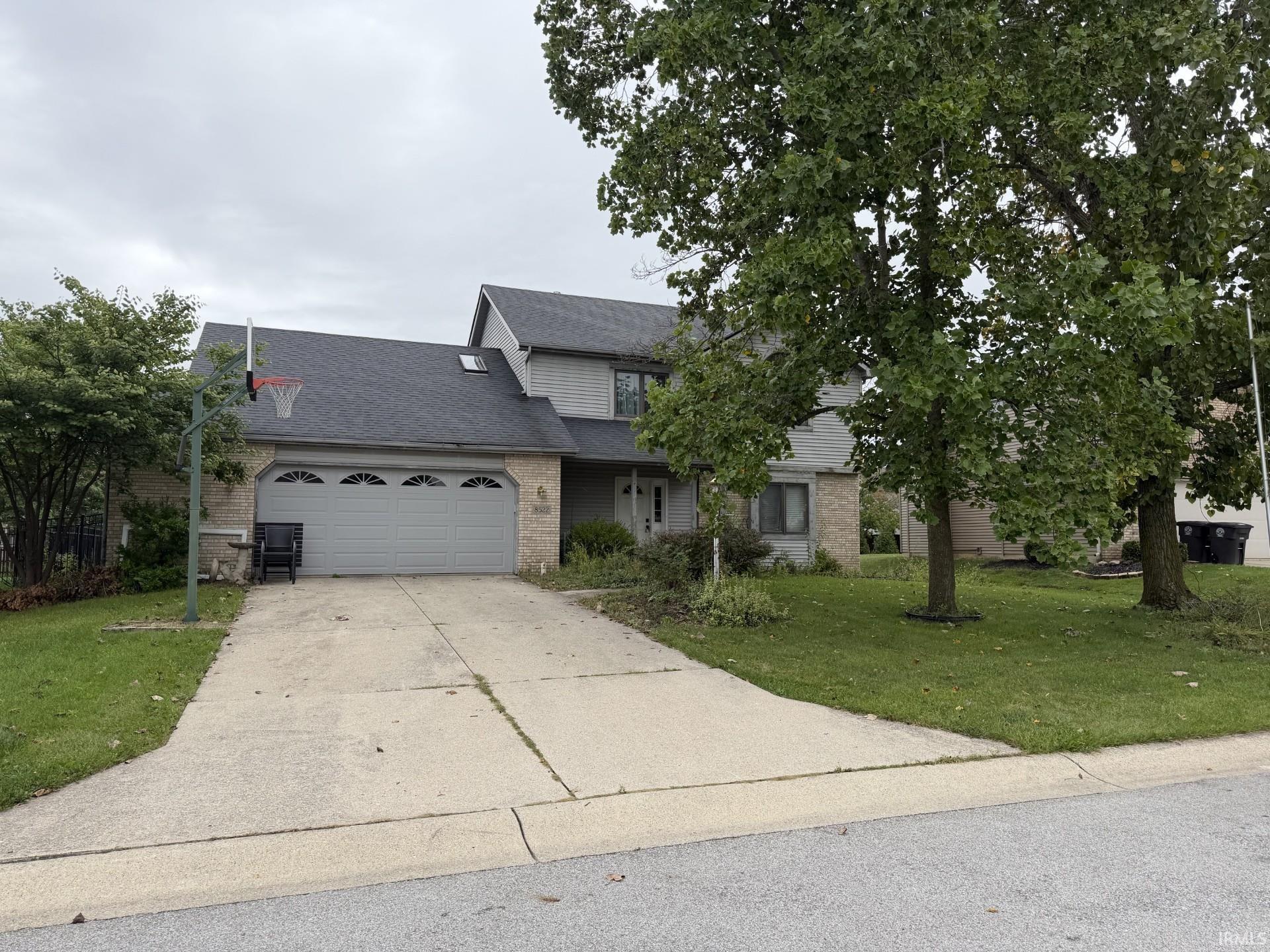 8522 Summerset Place — photo