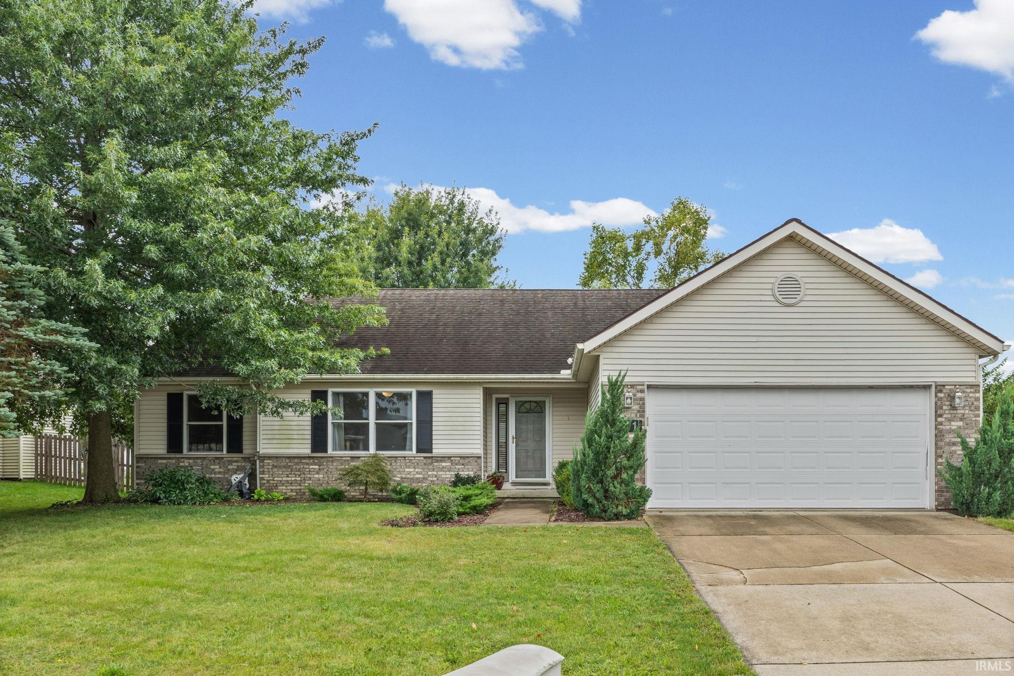 1611 Lionheart Lane — photo