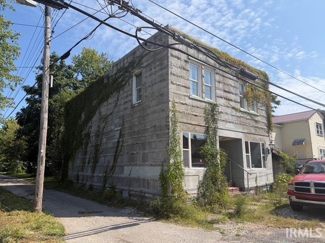 809 6th Street — photo