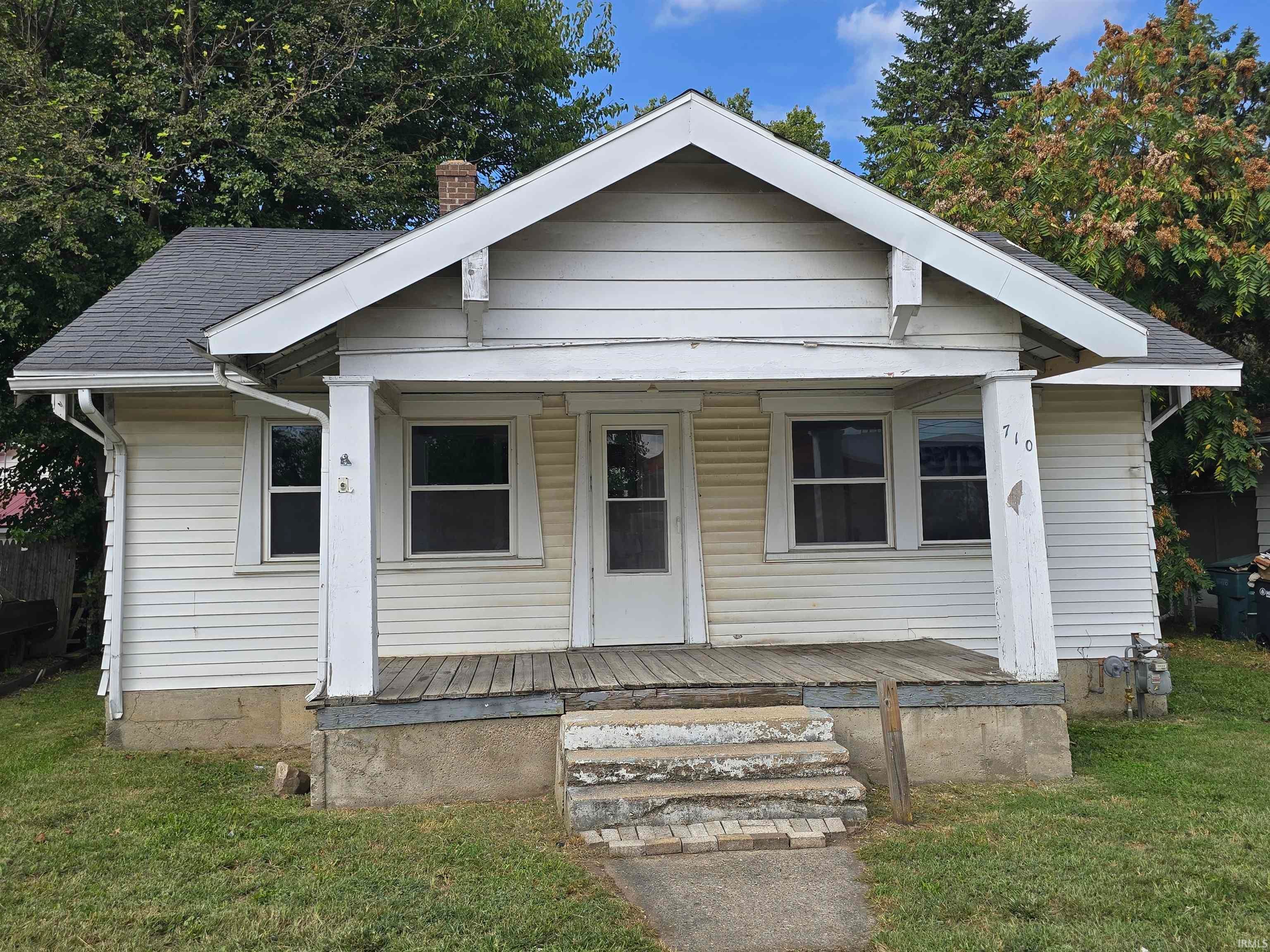 710 W Memorial Drive — photo